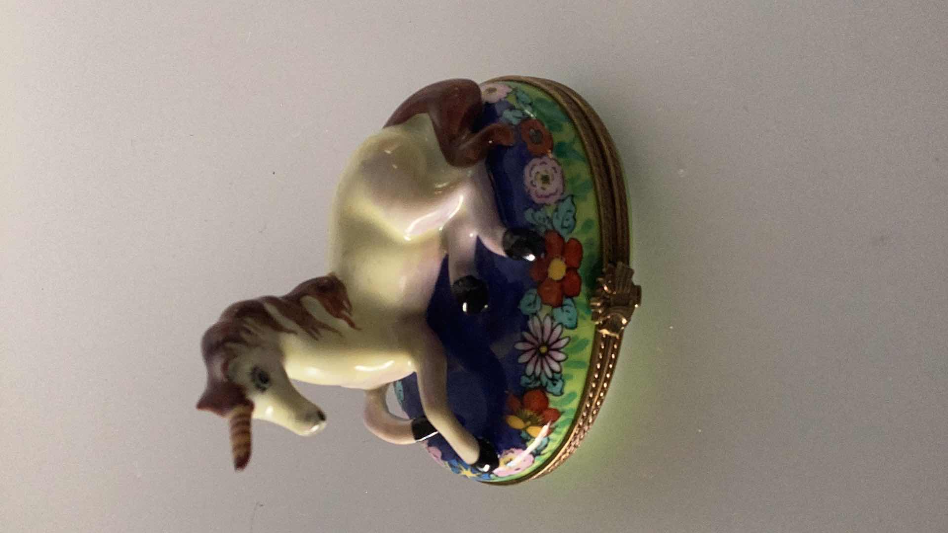 Photo 1 of LIMOGES FRANCE UNICORN PILL BOX 2 1/2” LONG 