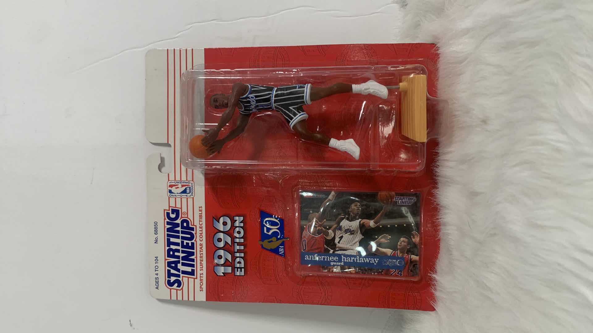 Photo 3 of 1 - NEW STARTING LINEUP BASKETBALL FIGURINE HARDWAY 1996