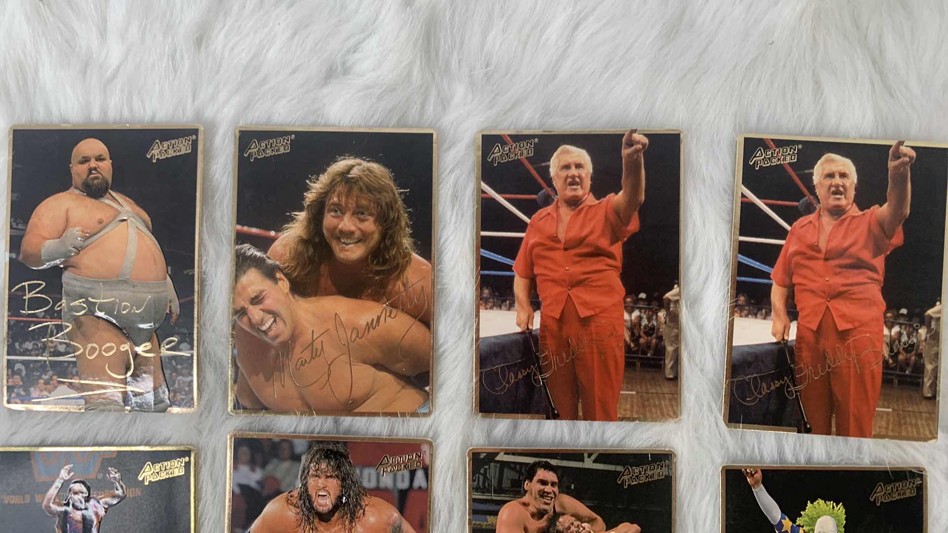 Photo 2 of 9 VINTAGE 1994 WWE WRESTLING CARDS