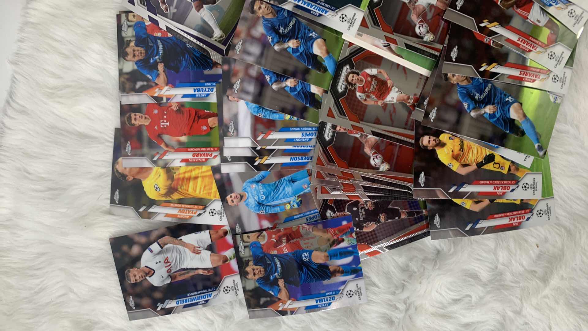 Photo 3 of STACK OF COLLECTIBLE SOCCER CARDS