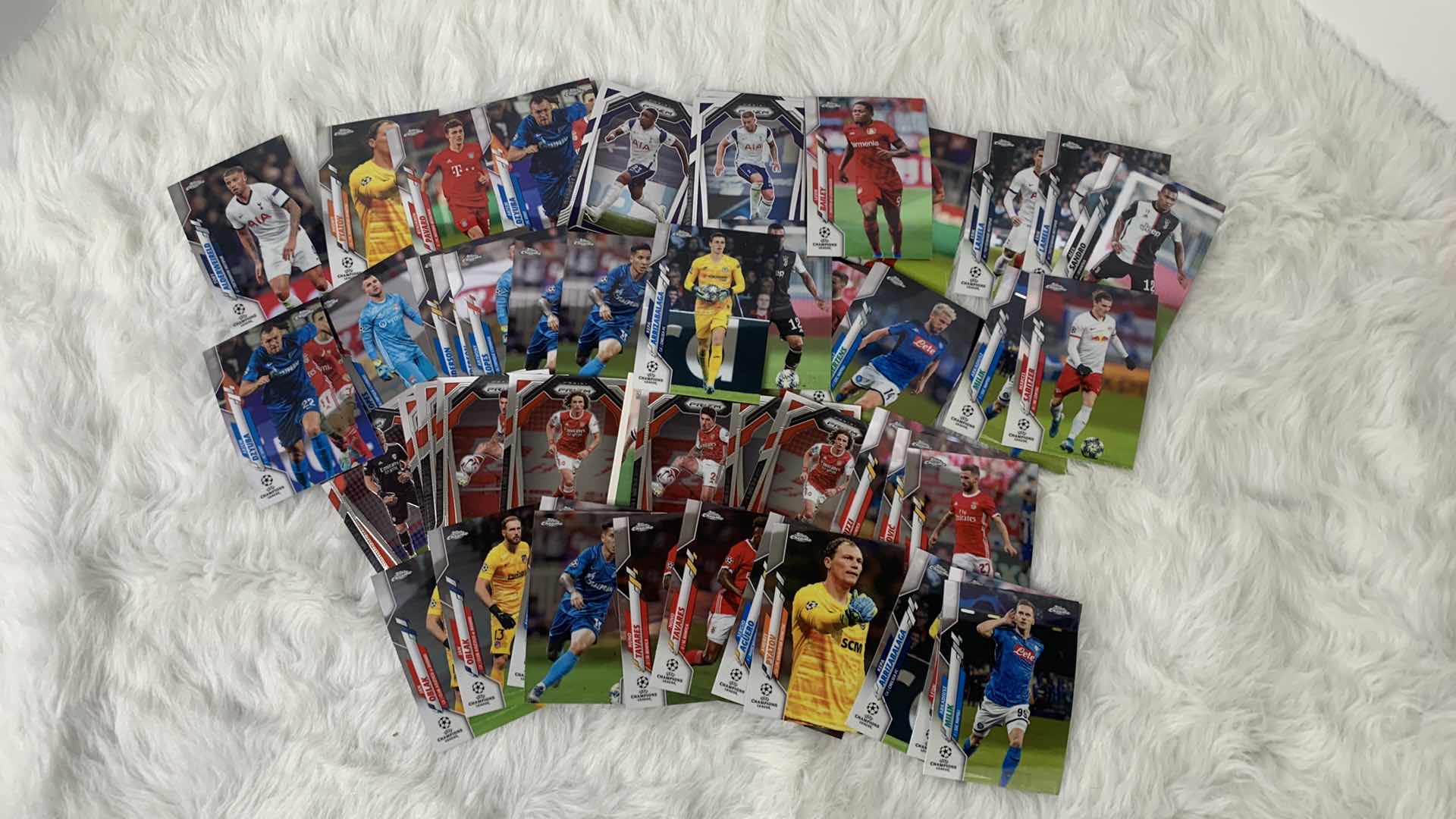 Photo 2 of STACK OF COLLECTIBLE SOCCER CARDS