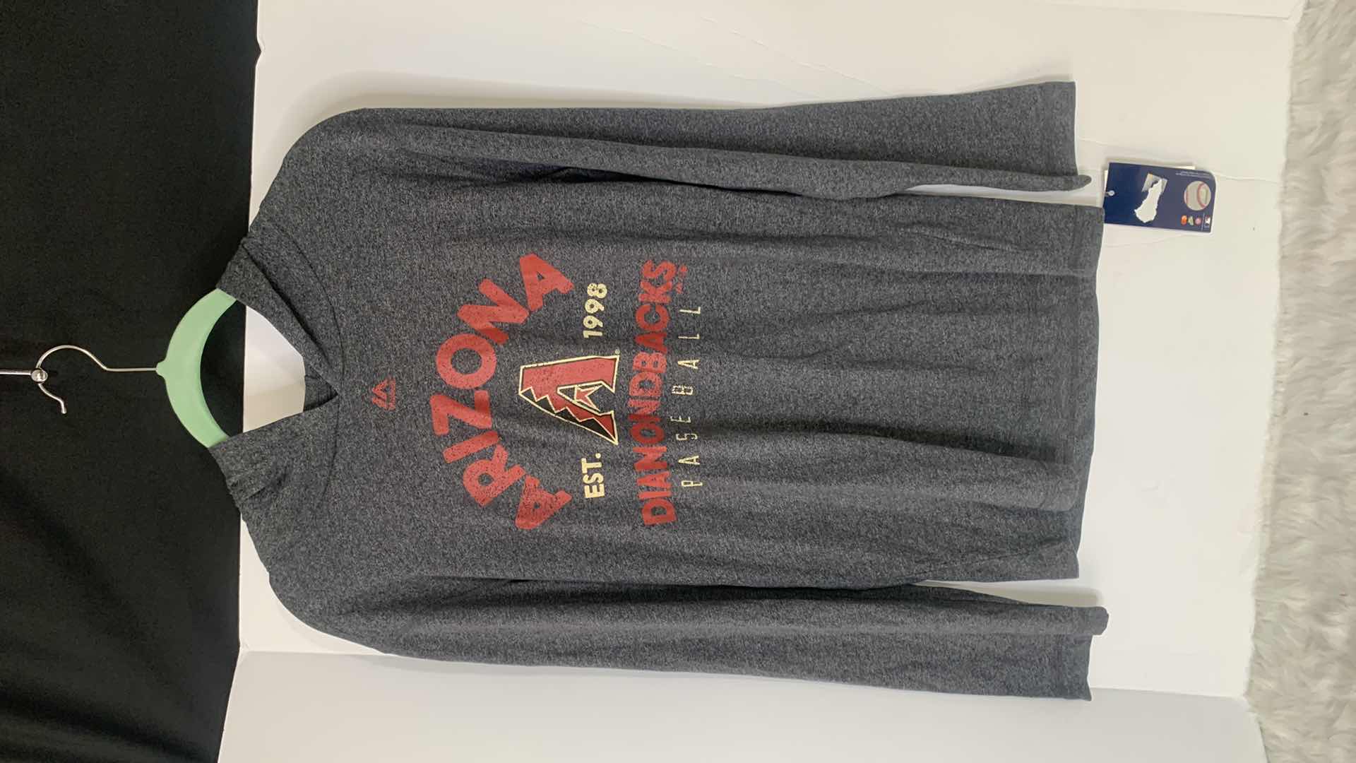 Photo 4 of WOMENS NEW W TAGS ARIZONA DIAMONDBACKS TEE SIZE SMALL