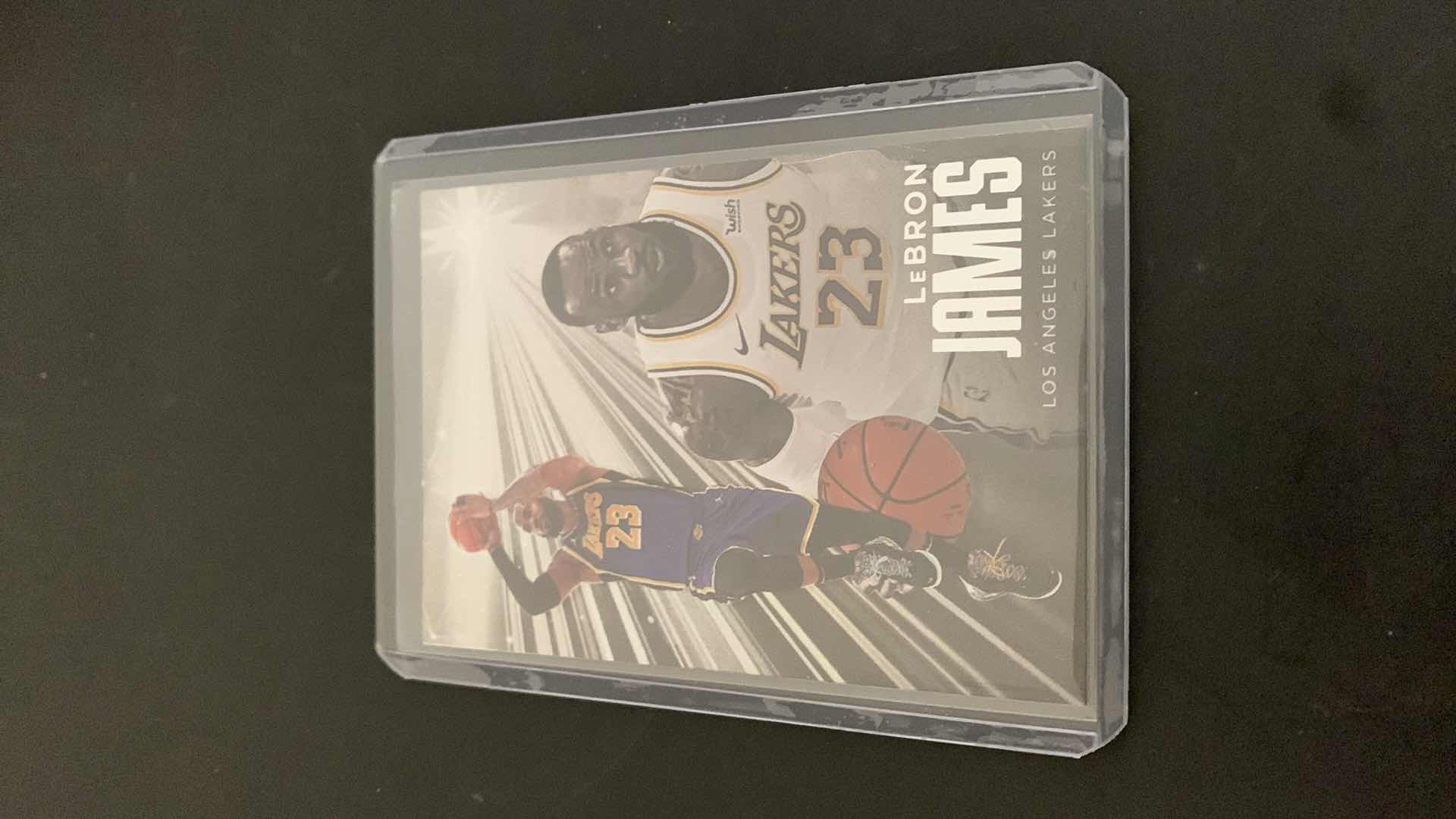 Photo 1 of 2021 PANINI LEBRON JAMES LAKERS CARD