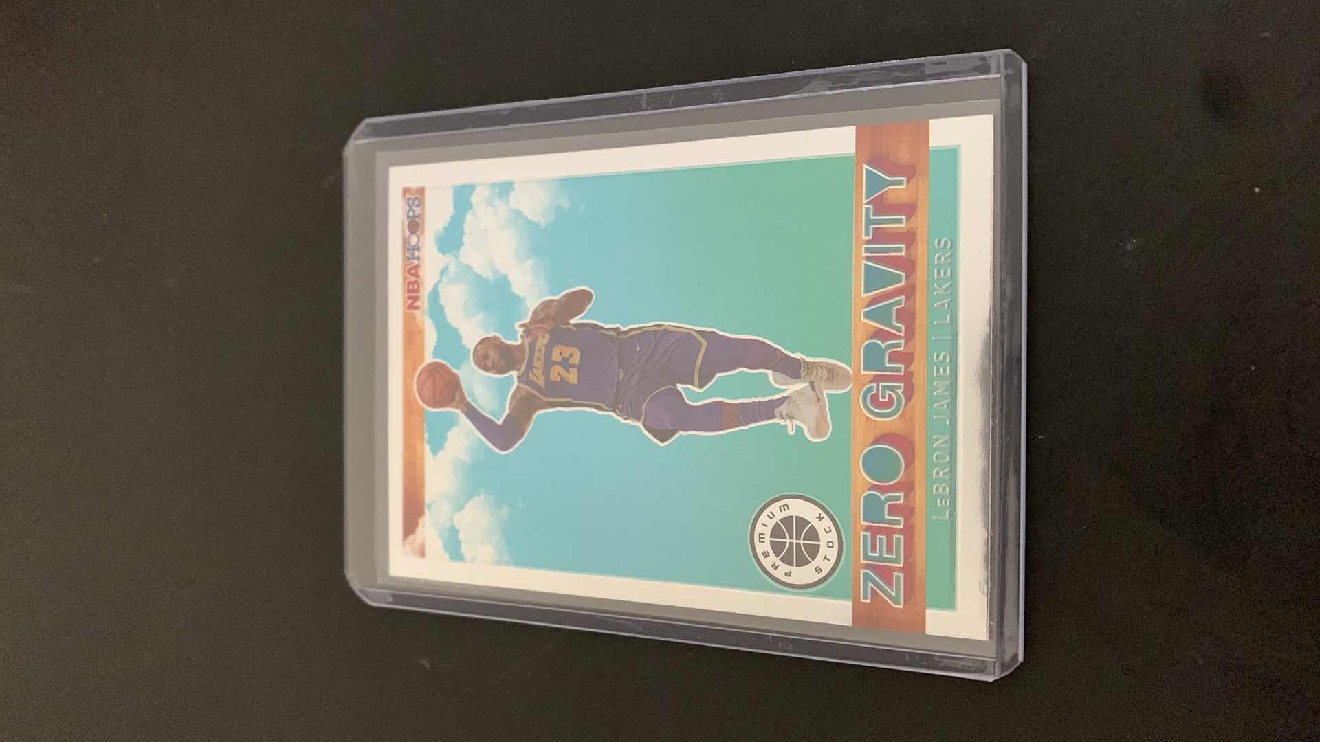 Photo 1 of 2020 PANINI LEBRON JAMES LAKERS ZERO GRAVITY CARD