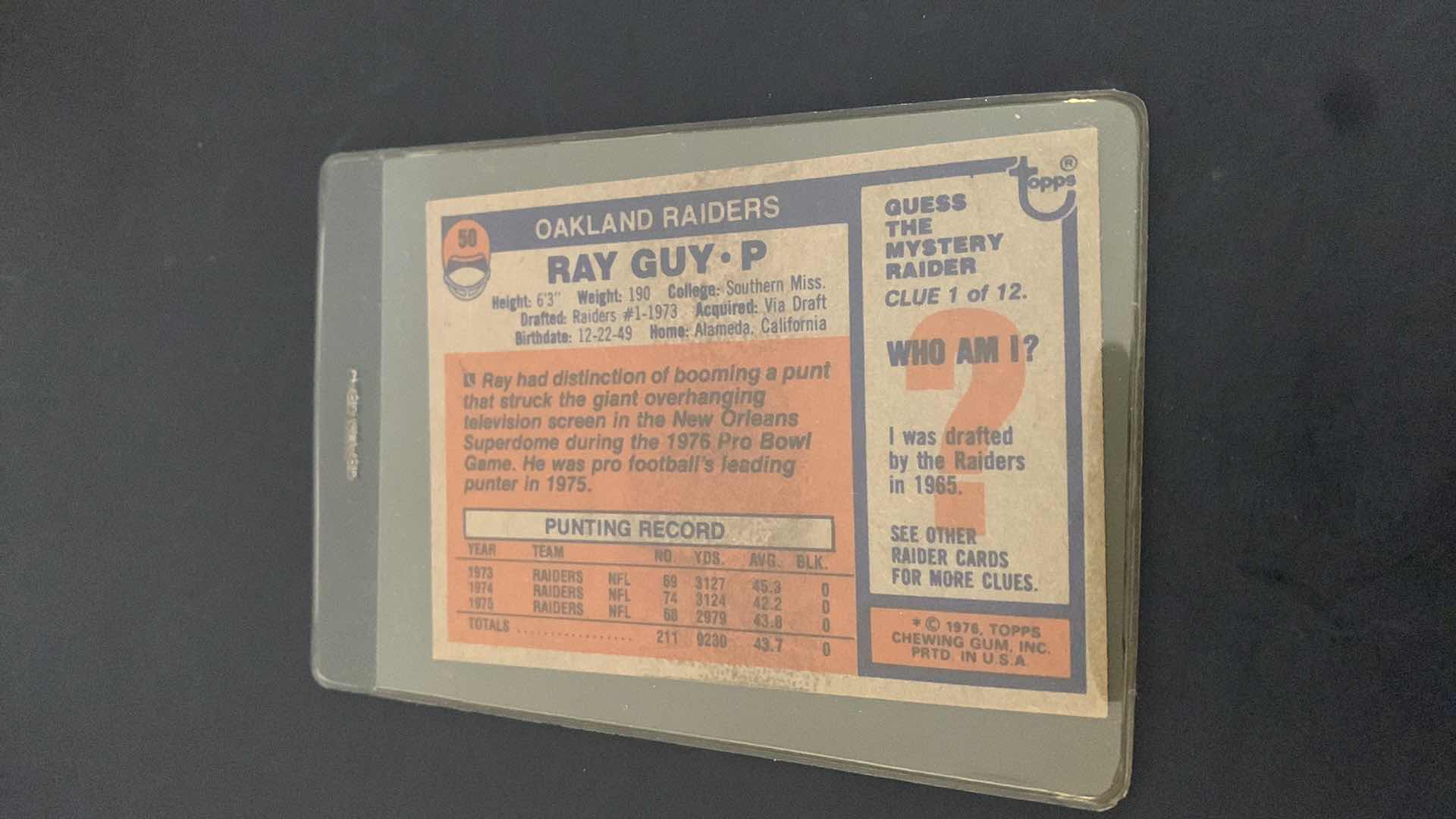 Photo 2 of 1976 TOPPS RAY GUY RAIDERS CARD