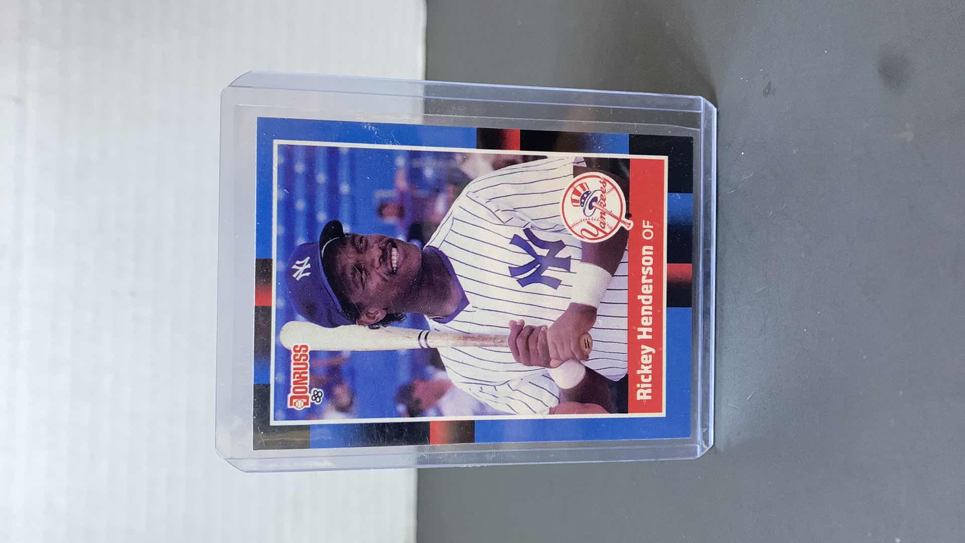 Photo 1 of 1987 LEAF RICKEY HENDERSON YANKEES CARD