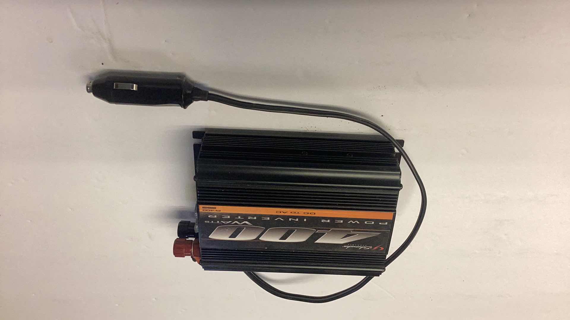 Photo 1 of 400 WATT POWER INVERTER