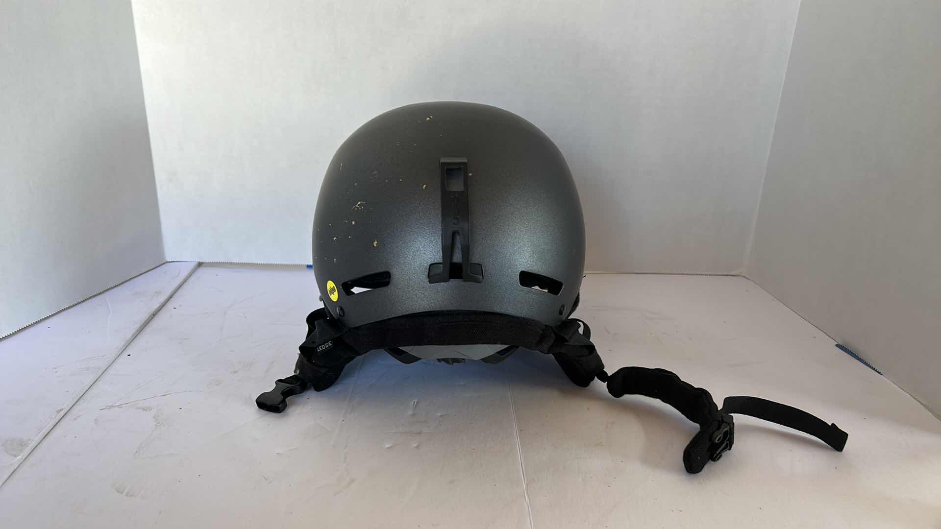 Photo 3 of GIRO SNOW SPORTS HELMET MIPS LEDGE SIZE MED