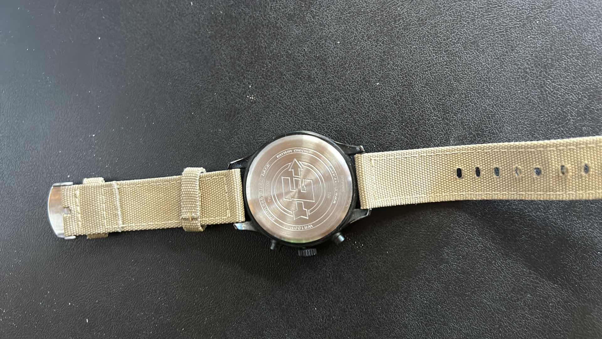 Photo 3 of MENS TIMEX COMPETITOR WATCH