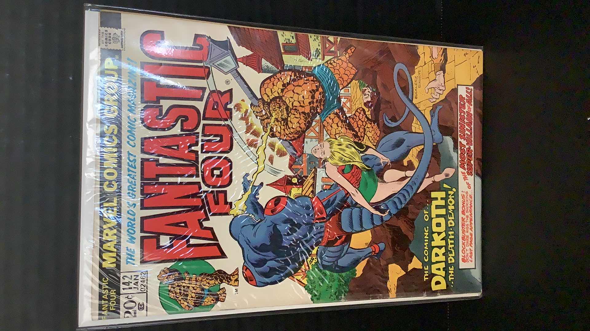 Photo 1 of MARVEL FANTASTIC FOUR #142 1974 COMIC