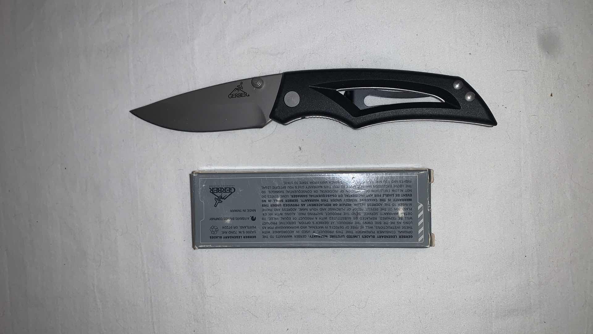 Photo 1 of GERBER BRAND POCKET KNIFE