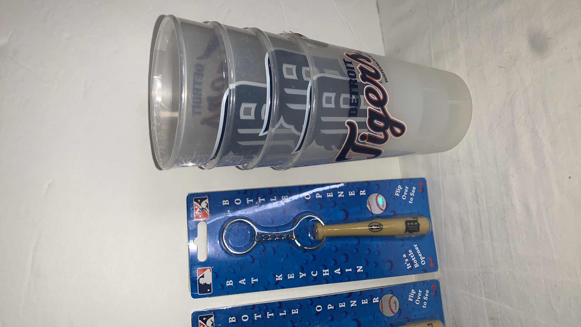 Photo 3 of MLB TIGERS FAN PACK