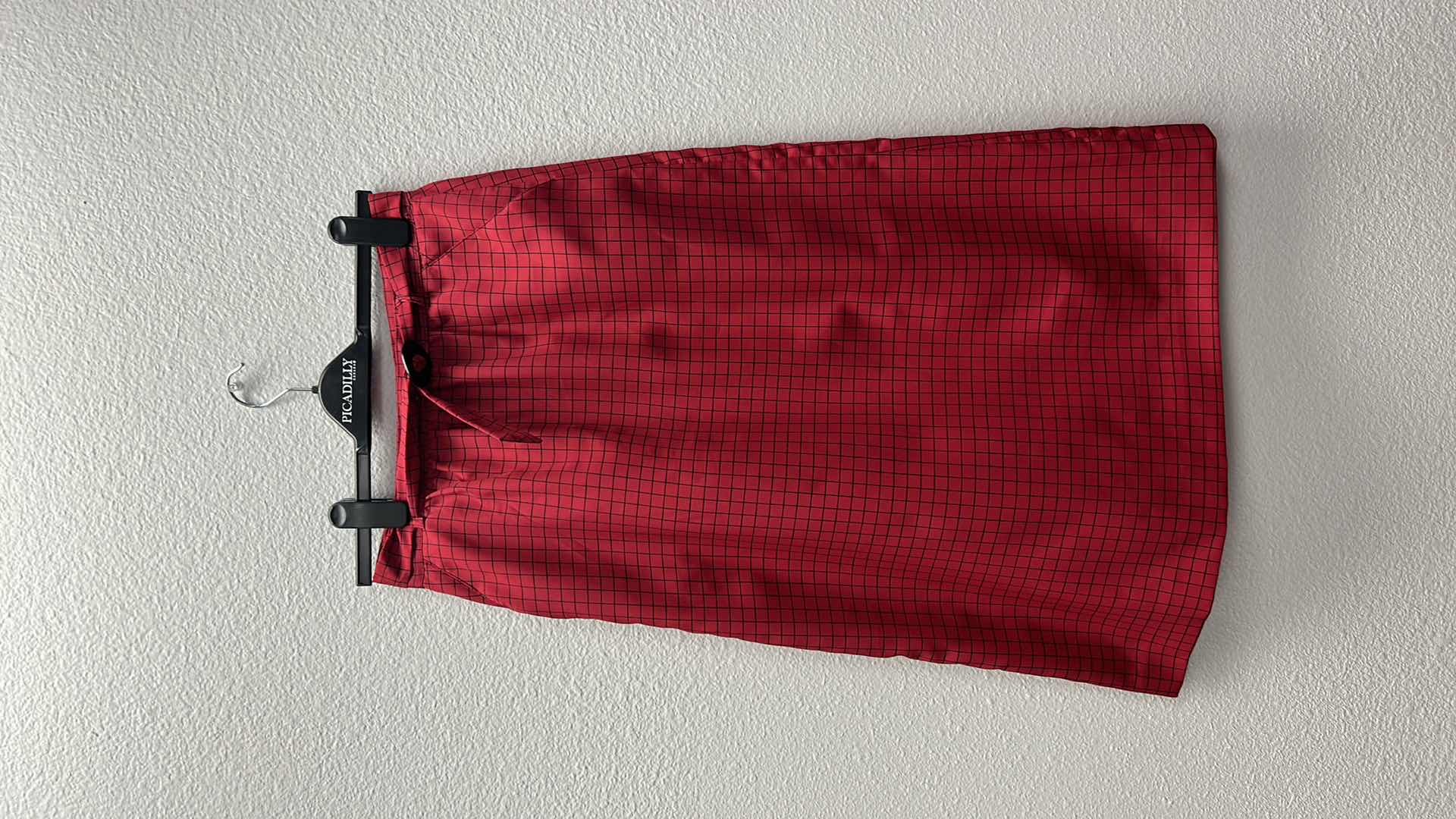 Photo 6 of NWT WOMEN'S SIZE 14 SKIRT -  Piccadilly made in Canada $34.95 