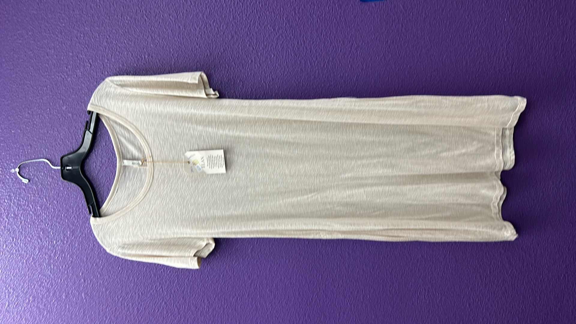 Photo 5 of NWT WOMEN'S SIZE LARGE TEE SHIRT DRESS $45.95