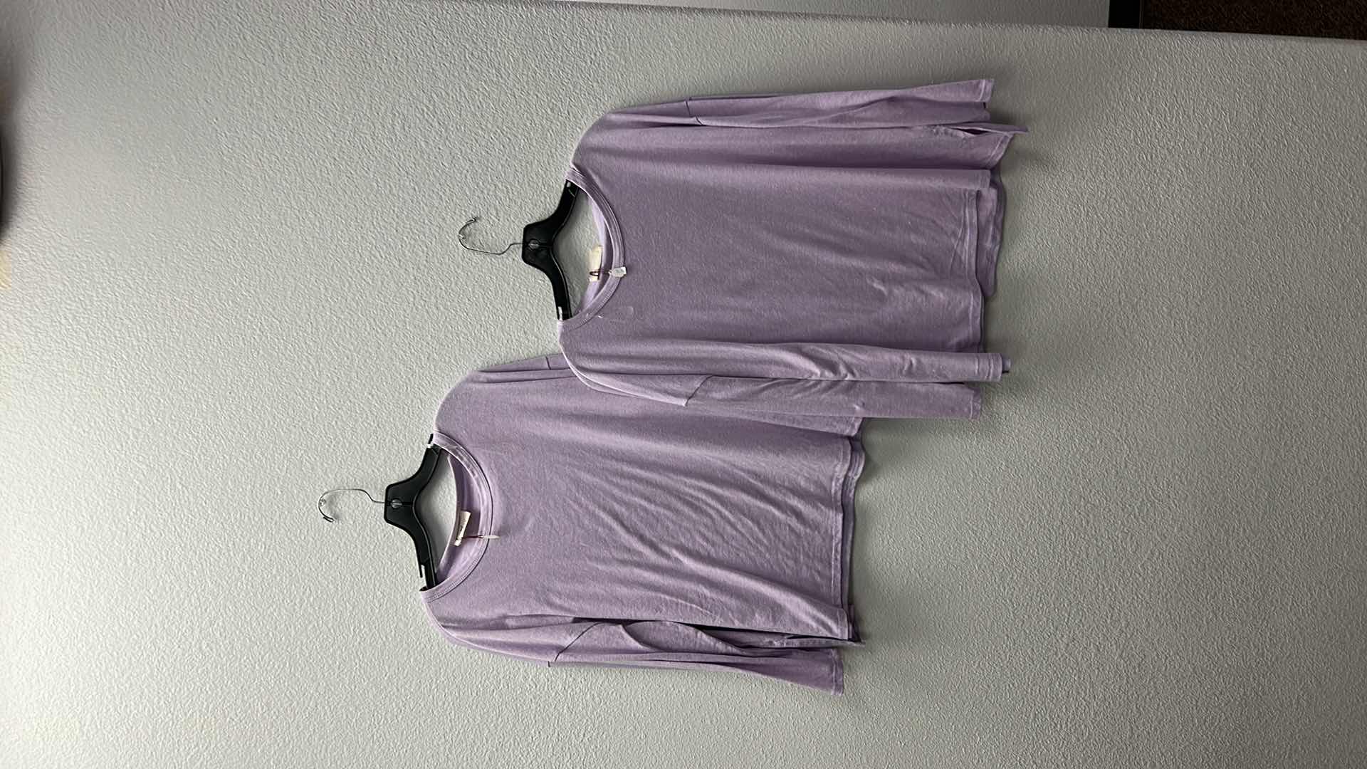 Photo 2 of 2 NWT WOMEN'S ONE SIZE - LAVENDER LONG SLEEVE TOPS $34.95