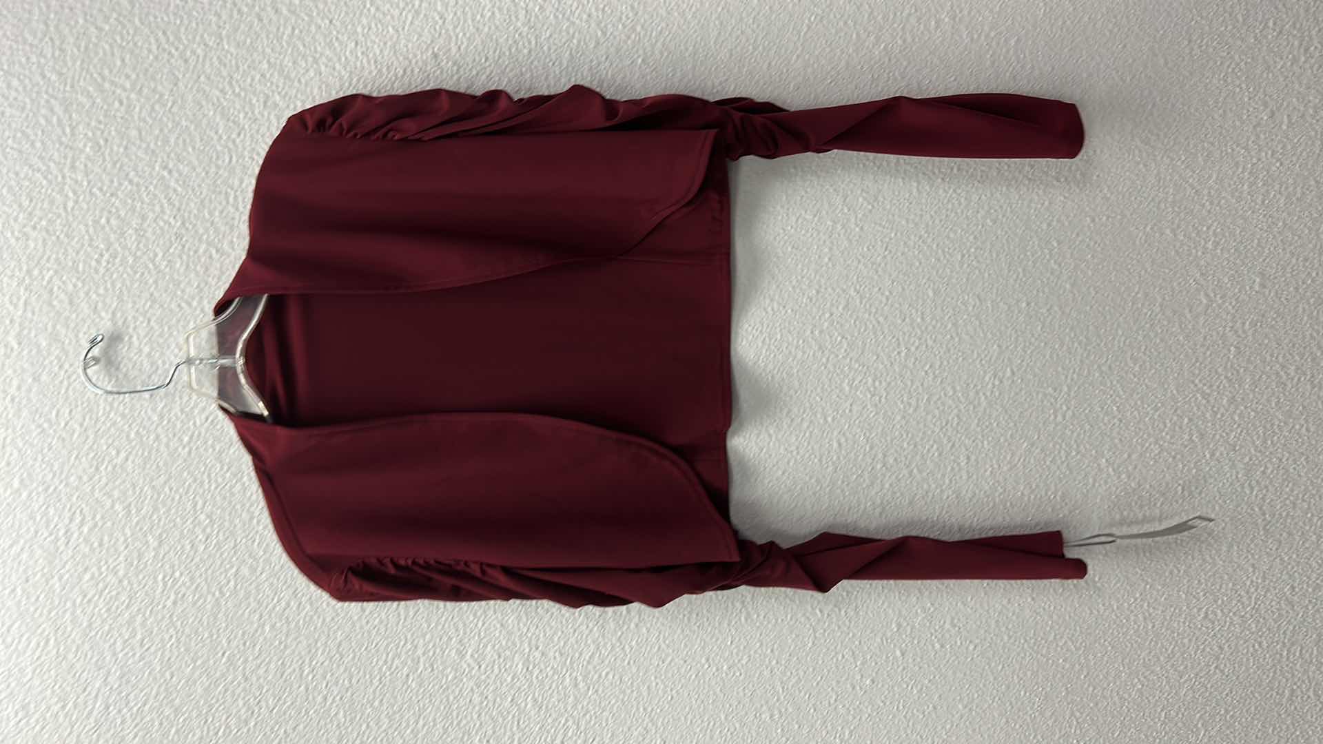 Photo 4 of NWT WOMEN'S SIZE LARGE DEEP BURGANDY SHRUG $59.95