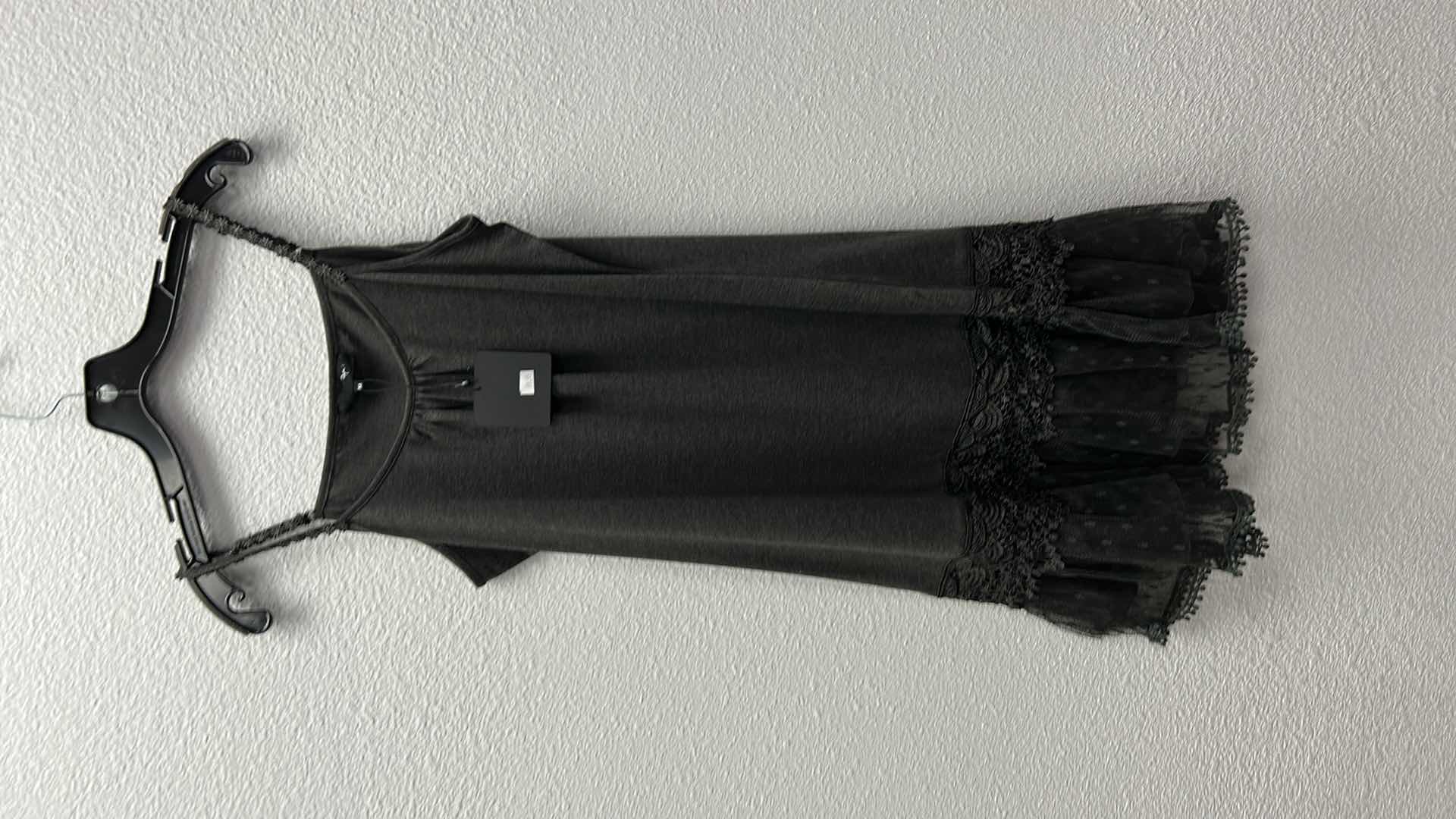 Photo 4 of NWT WOMEN'S SIZE MEDIUM BLACK SUNDRESS 