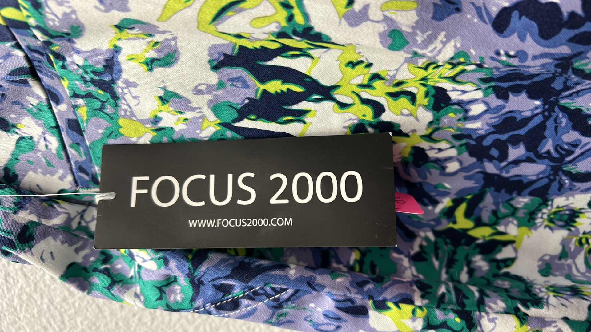 Photo 3 of NWT WOMEN'S SIZE 14 FOCUS 2000 FLORAL PRINT PANTS