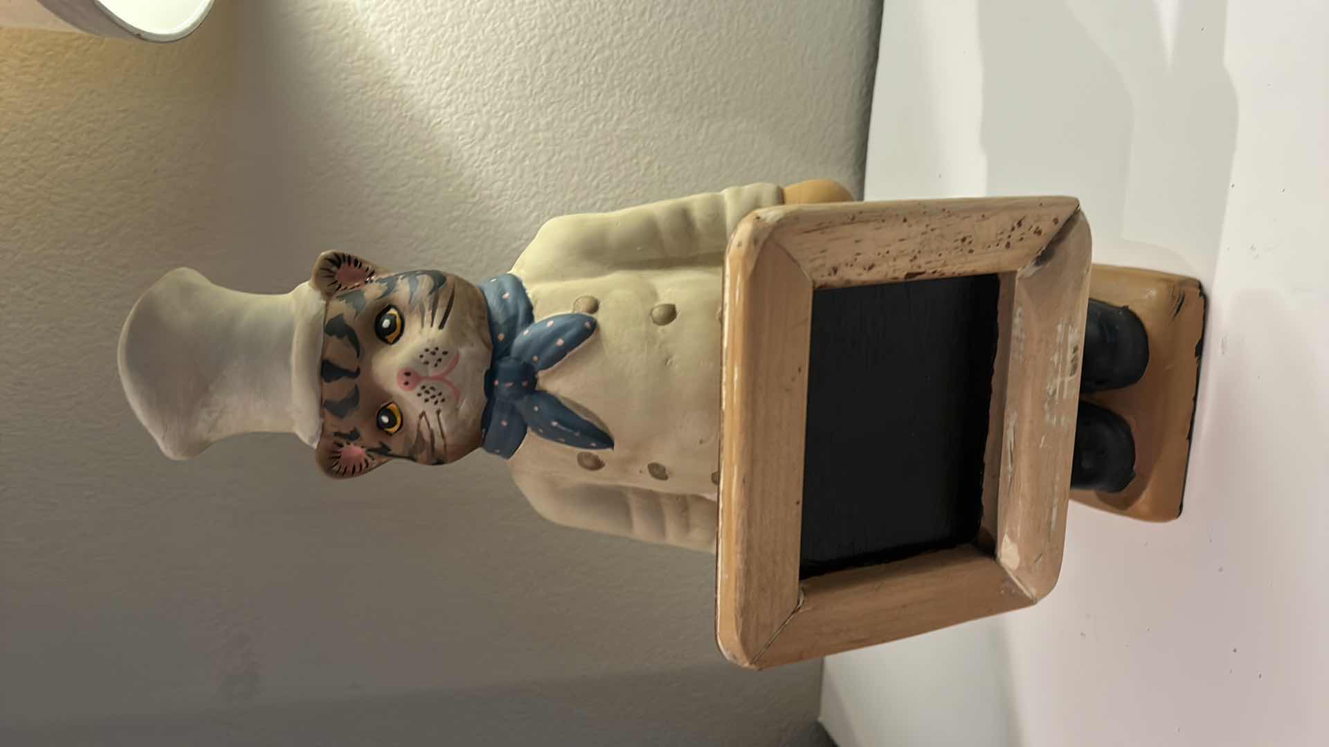 Photo 2 of HOME DECOR -  CAT CHEF FIGURINE  H14.5”AND SMALL WOOD BOX