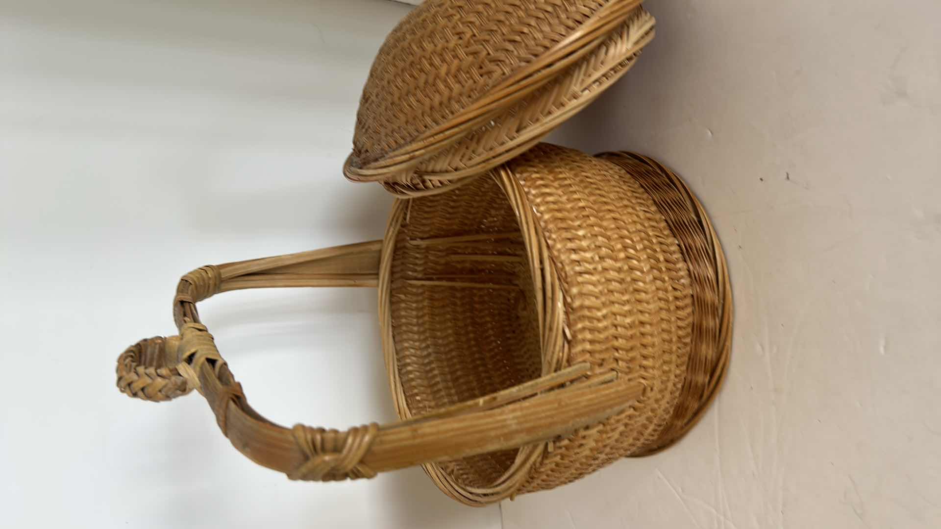 Photo 9 of 3 - CHINESE WICKER VEGTABLE STEAMING BASKETS.  LARGEST 10 1/2” x 7”