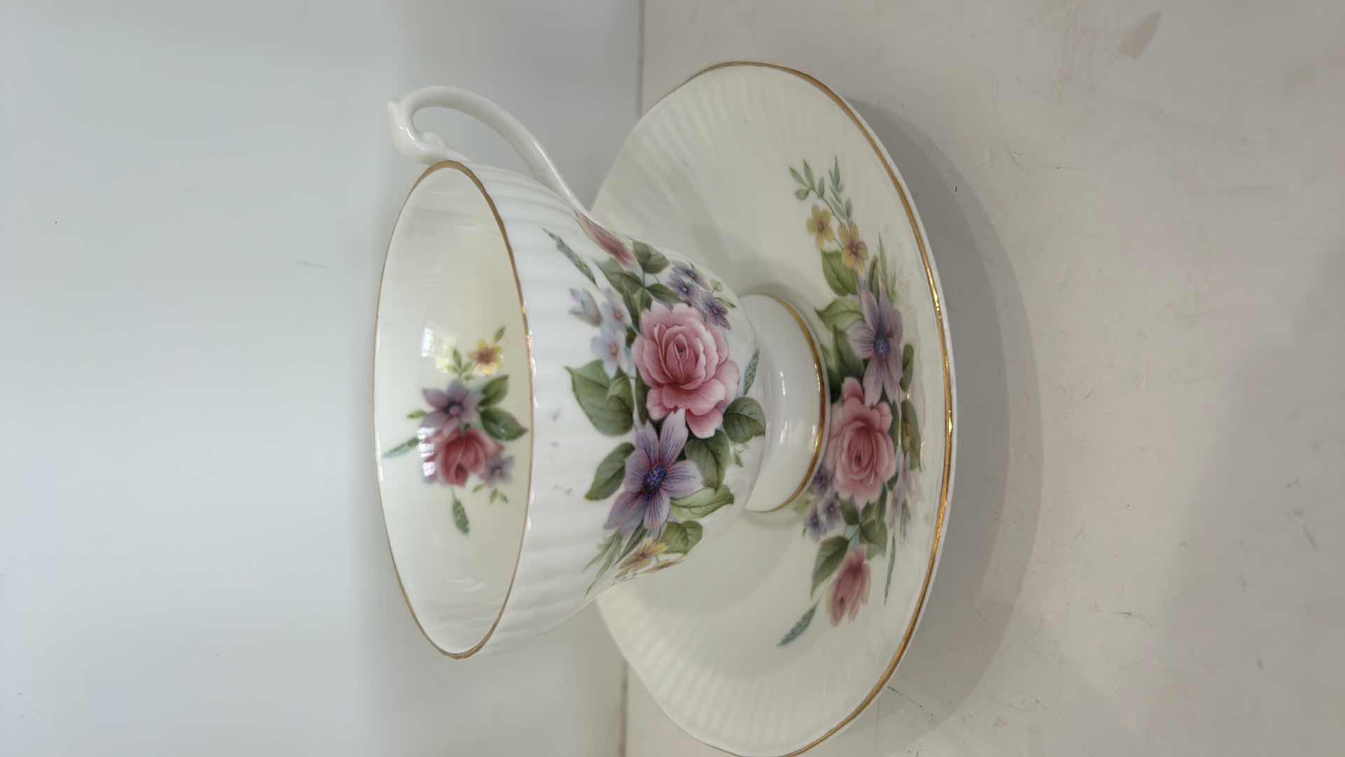 Photo 4 of 3 COLLECTIBLE FINE PORCELAIN TEACUPS AND SAUCERS