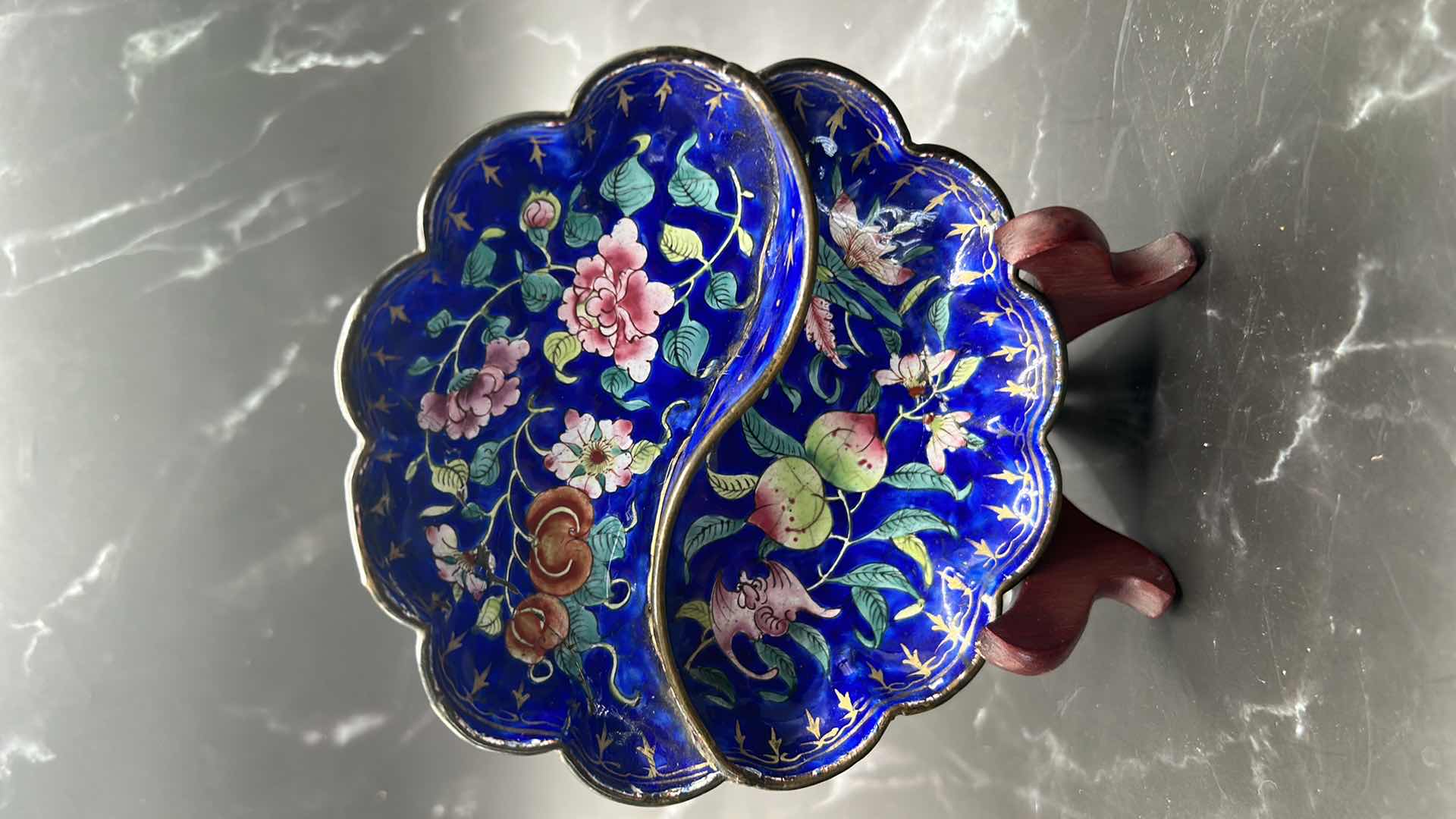 Photo 4 of SMALL ANTIQUE CHINESE 20TH CENTURY PAINTED  ENAMEL METAL DISH 4” x 4”