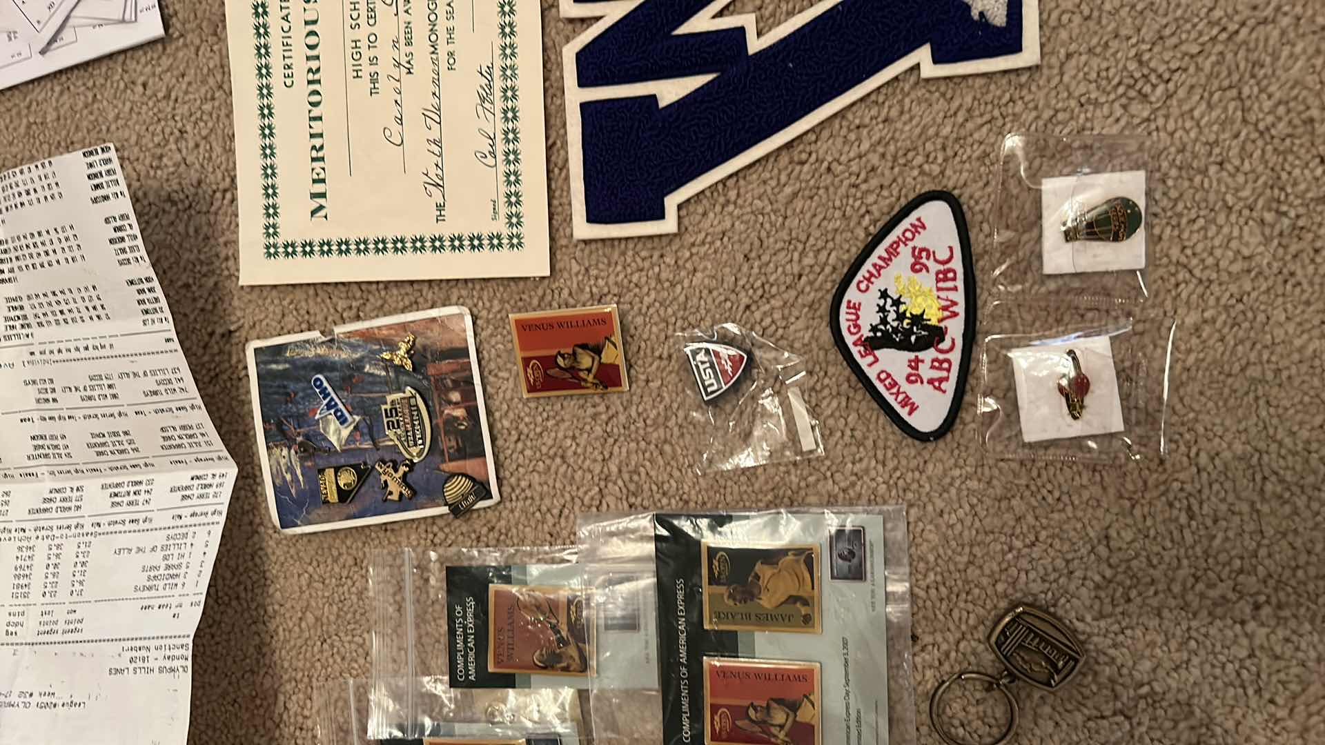Photo 3 of Vintage memorabilia, pins, and jewelry