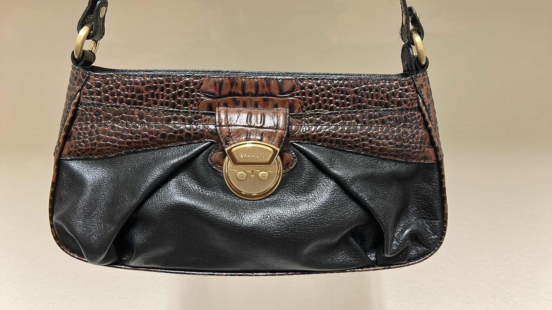 Photo 2 of BRAHMIN women's leather purse/handbag