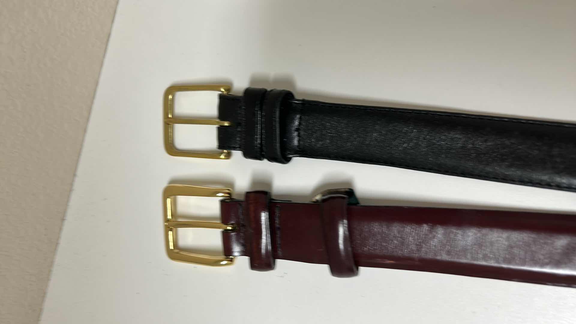 Photo 6 of Men’s belt assortment