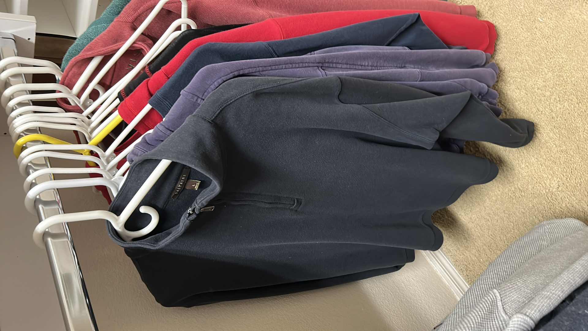 Photo 2 of Men’s clothing assortment, mostly size large