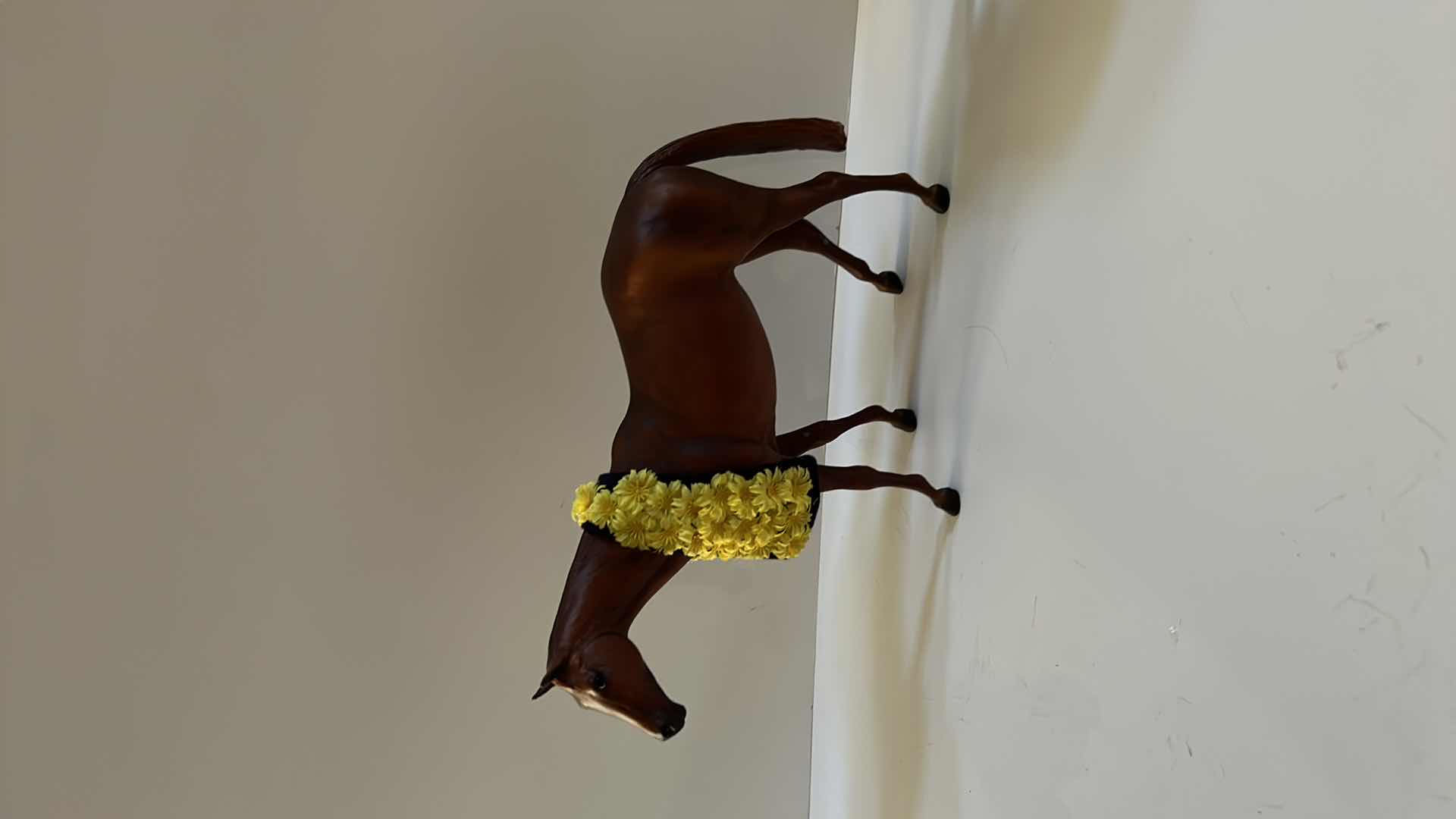 Photo 3 of 3 BREYER COLLECTIBLE HORSES TALLEST 8.5"
