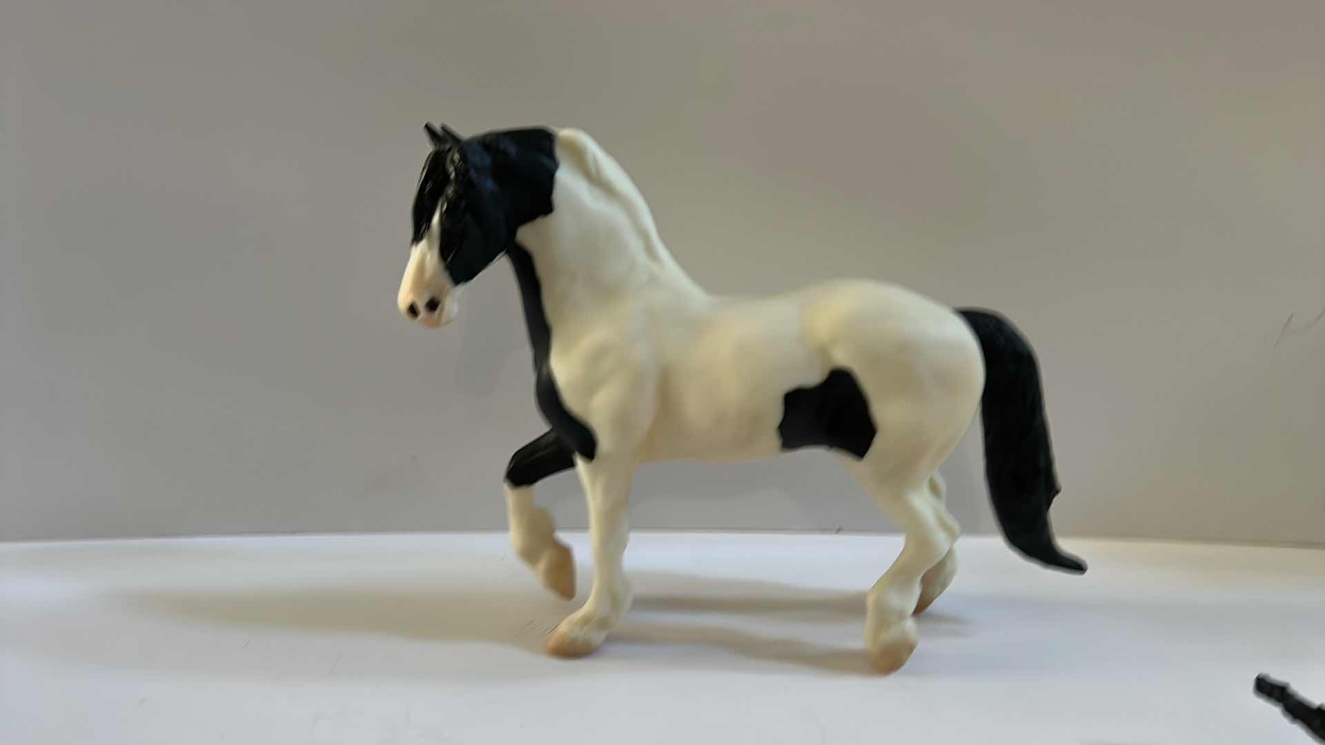 Photo 4 of 3 BREYER COLLECTIBLE HORSES TALLEST 9”