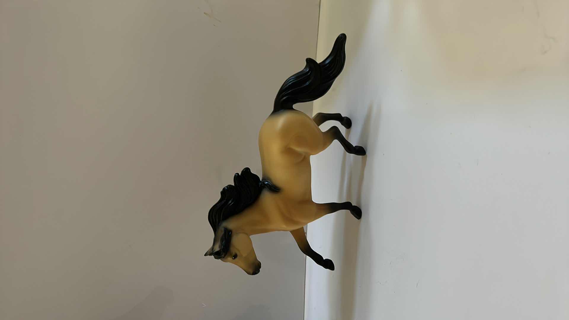 Photo 2 of 2 BREYER COLLECTIBLE HORSES TALLEST 10.5” & 3 DOGS