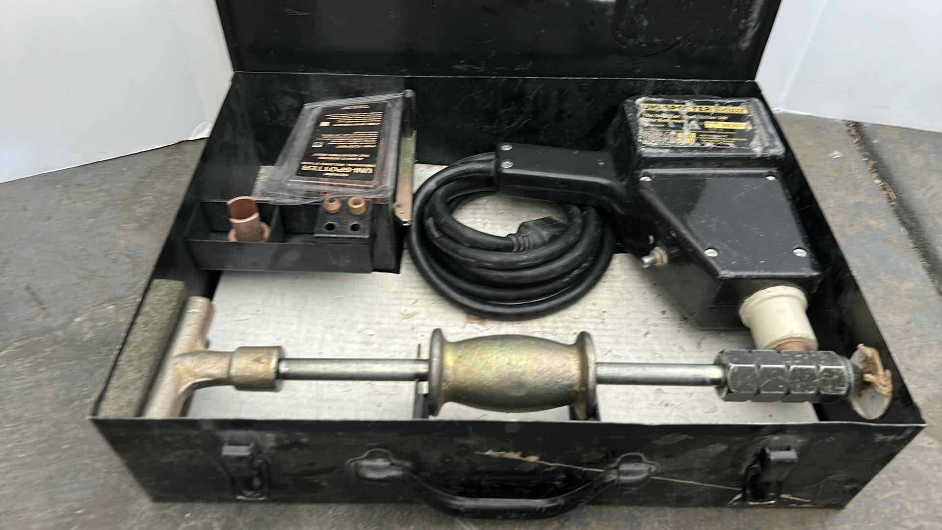 Photo 2 of TOOLS - DELUXE SUPERIOR STUD WELDING KIT