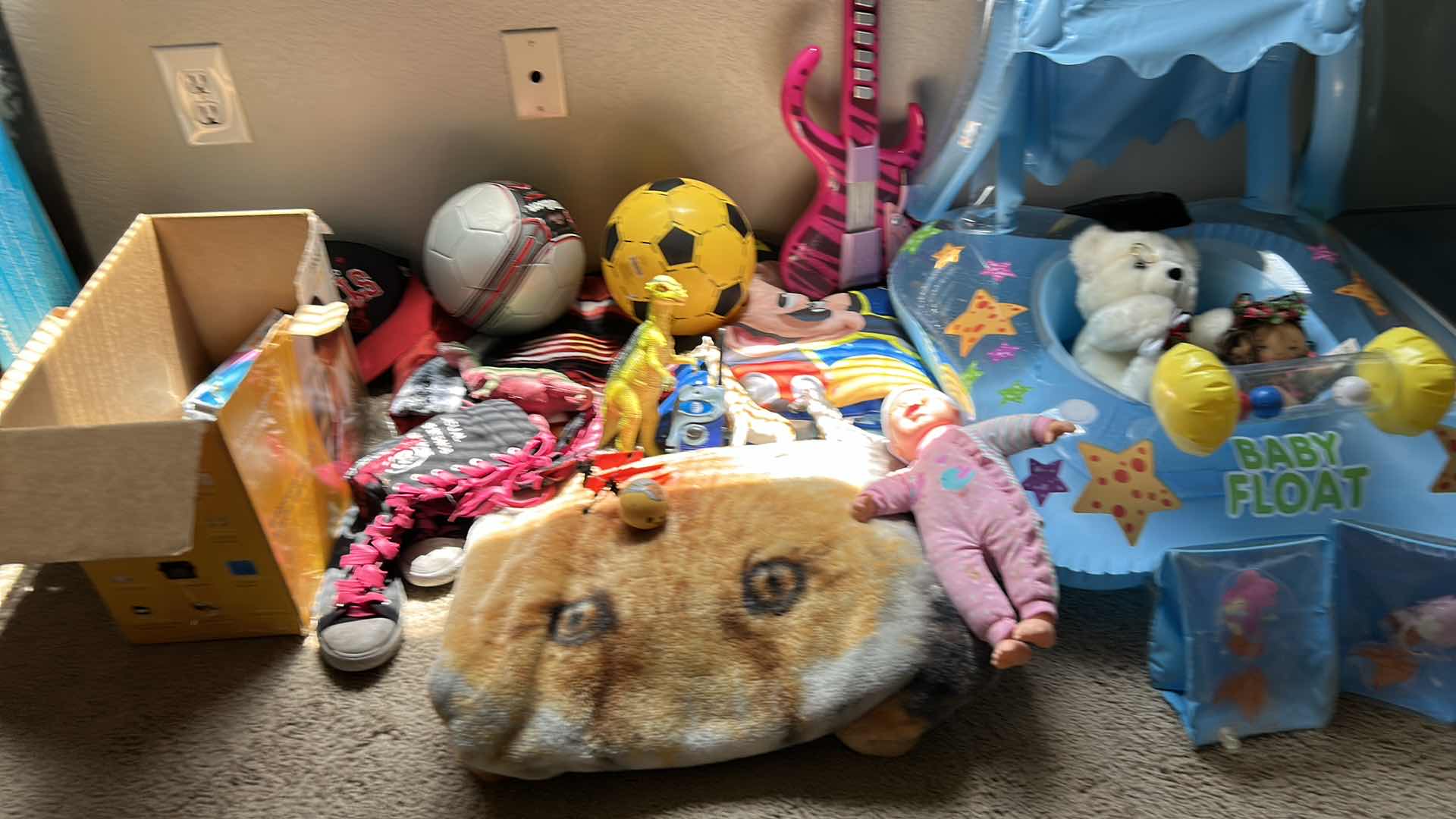 Photo 1 of CHILDS TOY ASSORTMENT