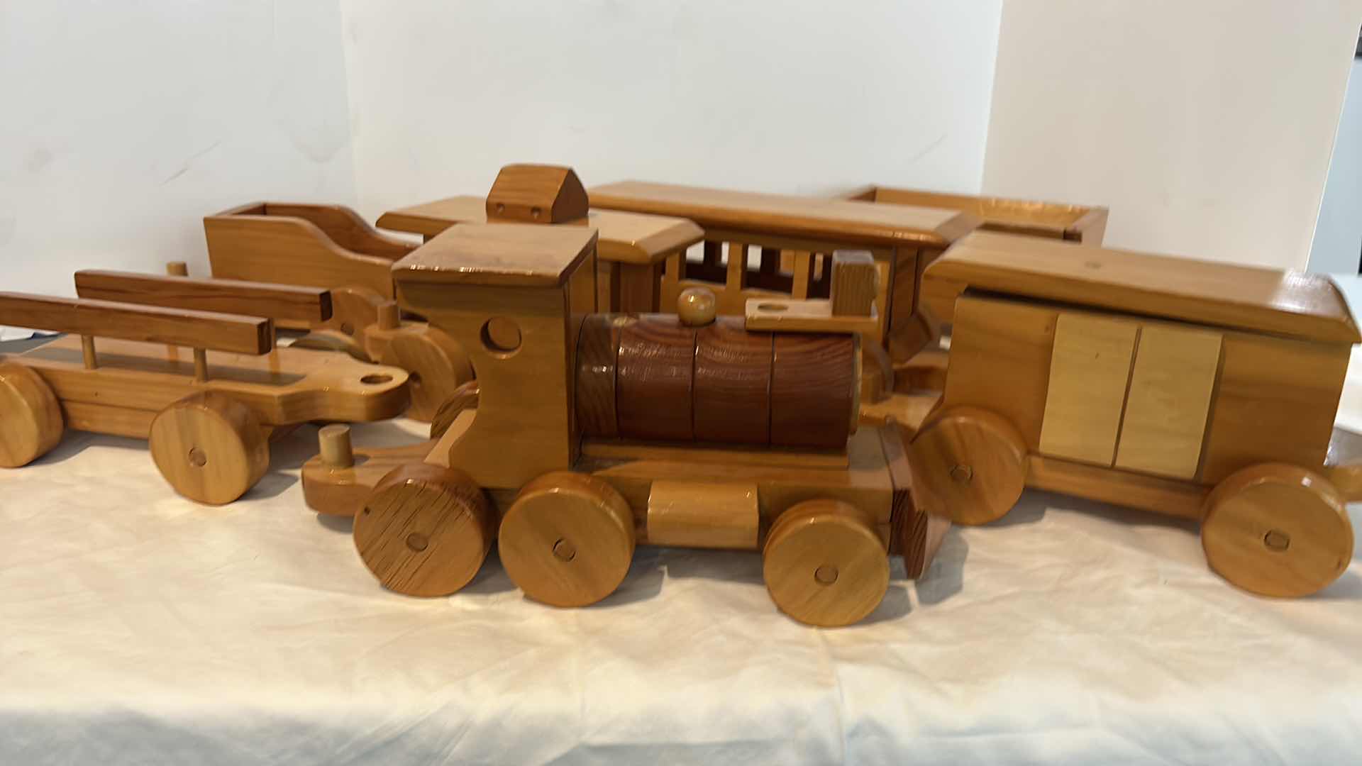 Photo 3 of BOX OF VINTAGE WOOD TOY TRAIN SET ENGINE MEASURES 14” x 7”