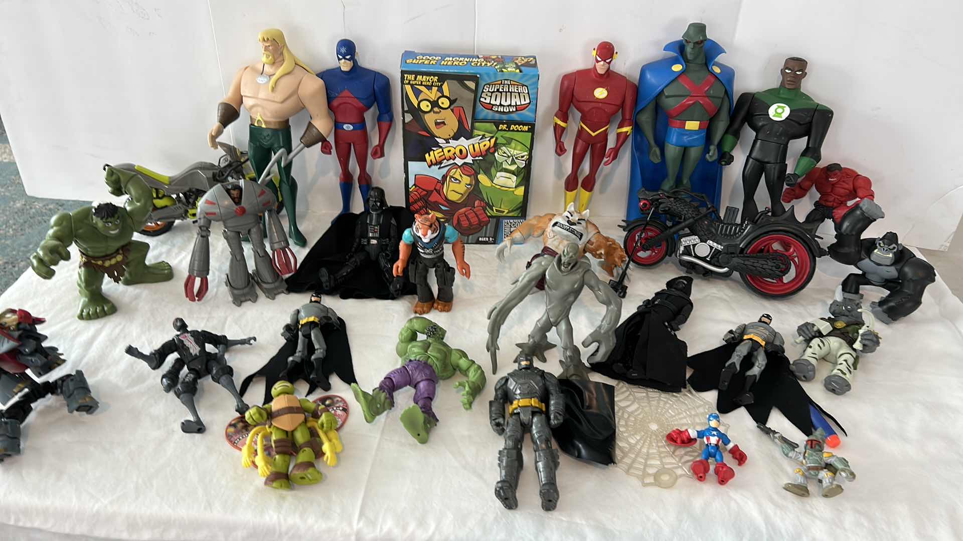 Photo 9 of CHILDRENS COLLECTIBLE ACTION HERO FIGURES