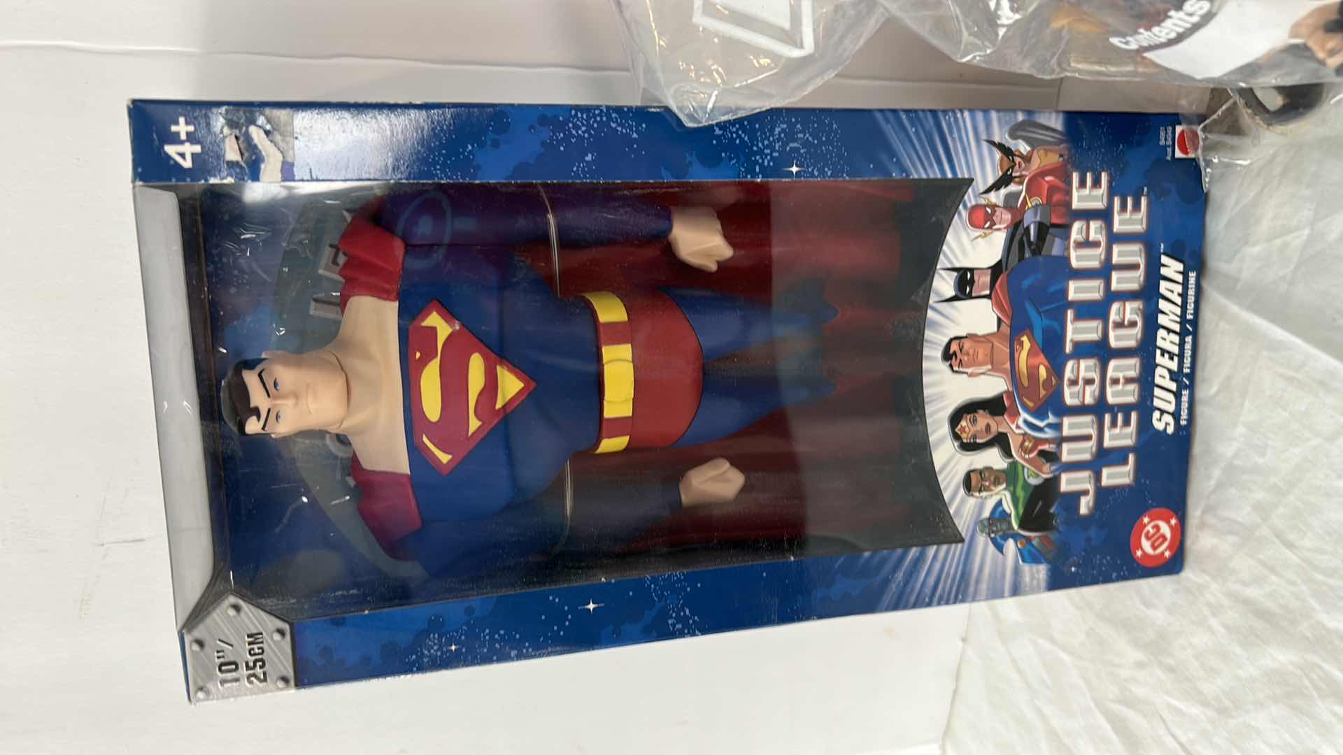 Photo 2 of JUSTICE LEAGUE COLLECTIBLE FIGURES