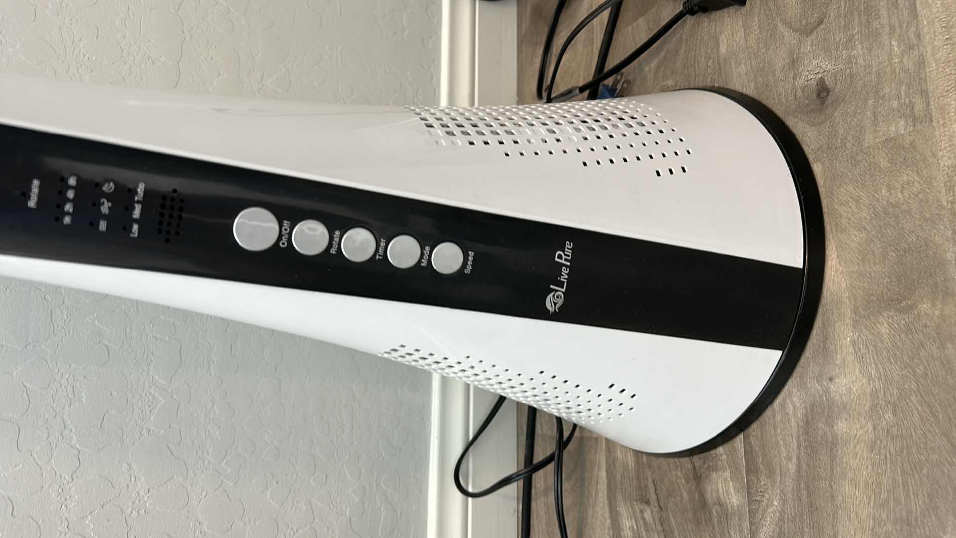 Photo 2 of LIVE PURE TOWER FAN