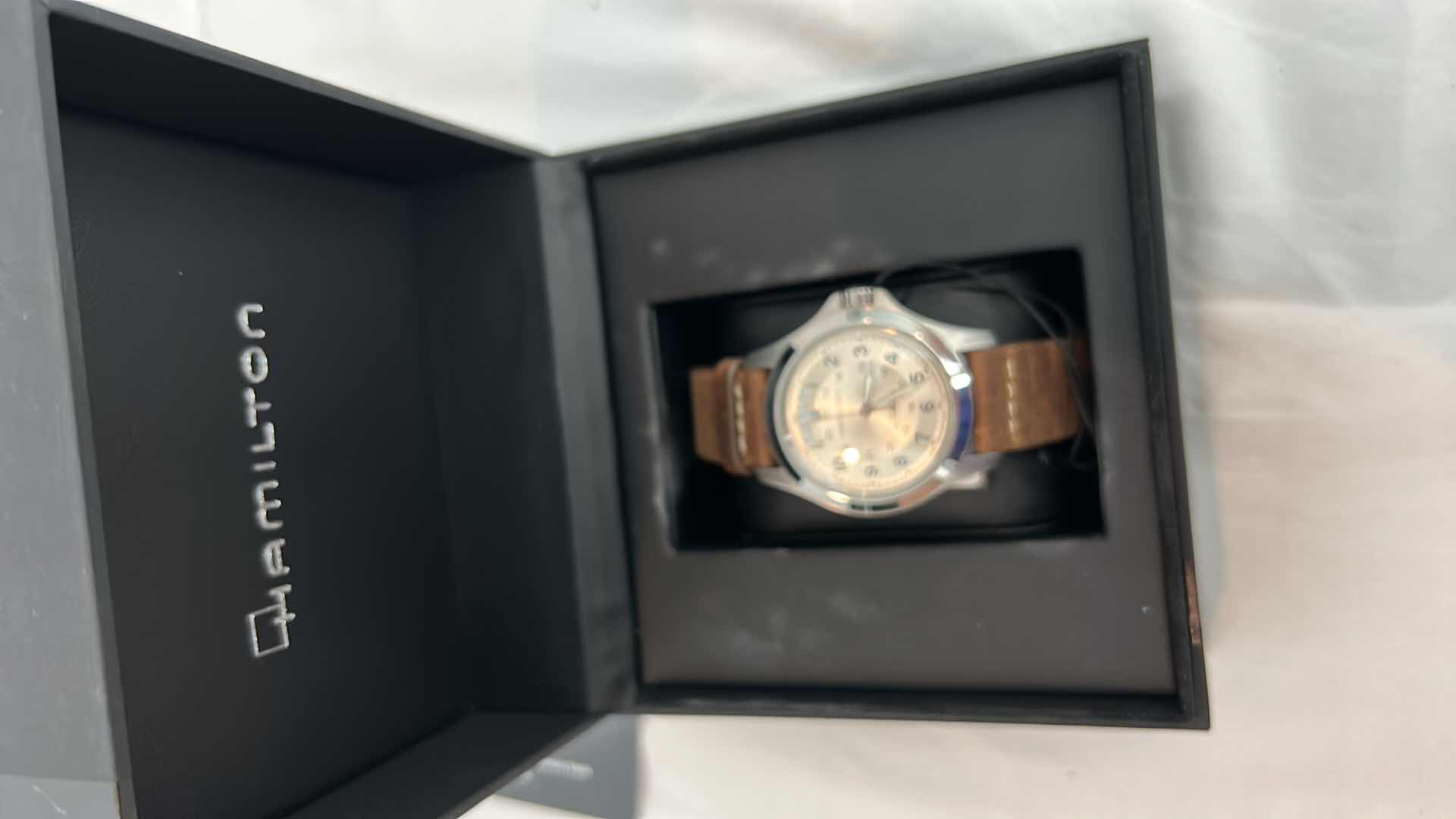 Photo 3 of HAMILTON MENS WATCH -  Khaki Automatic Day / Date 40mm 
$695