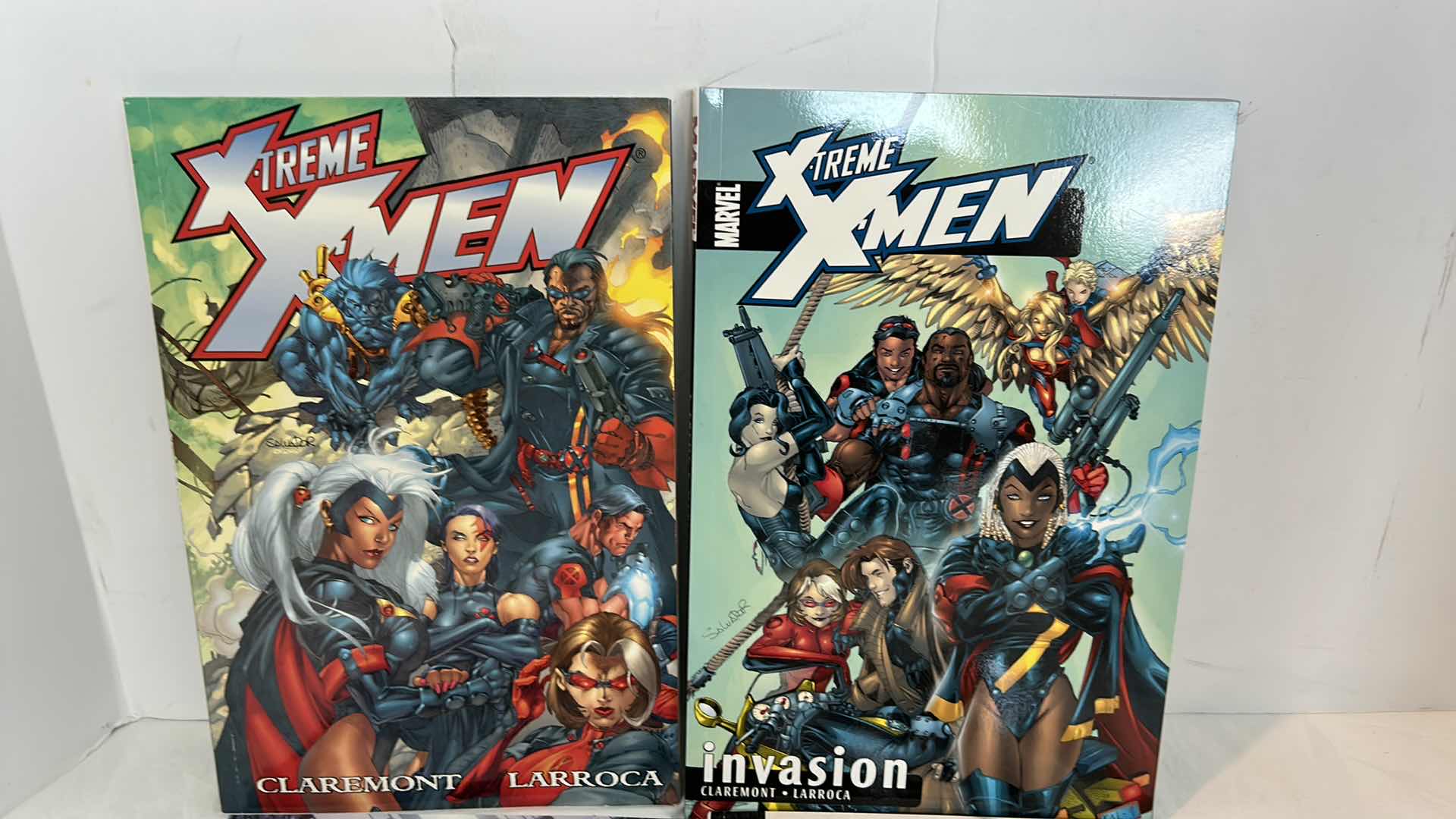 Photo 2 of X MEN MARVEL COMIC BOOKS