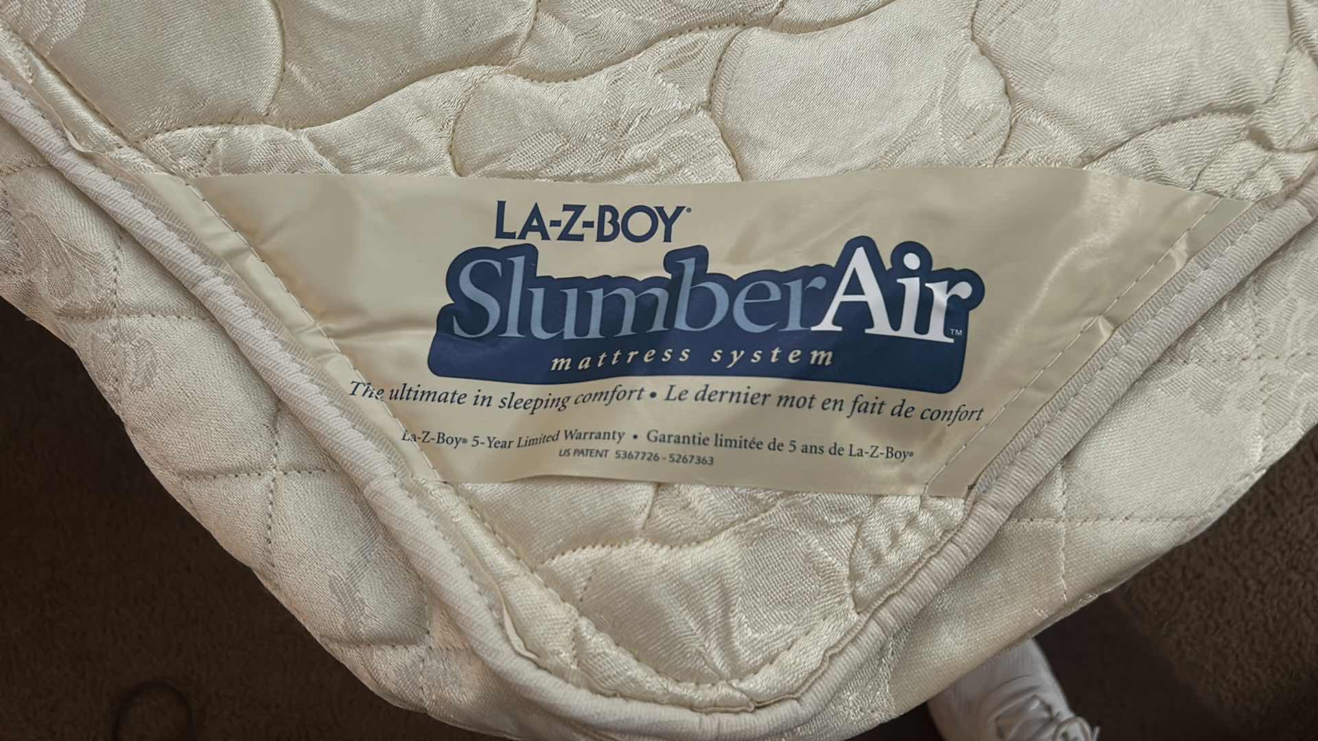 Photo 5 of 7 FT LAZY BOY SOFA SLEEPER WITH NEW AIR MATTRESS AND PUMP MATTRESS 63” x 75” approx