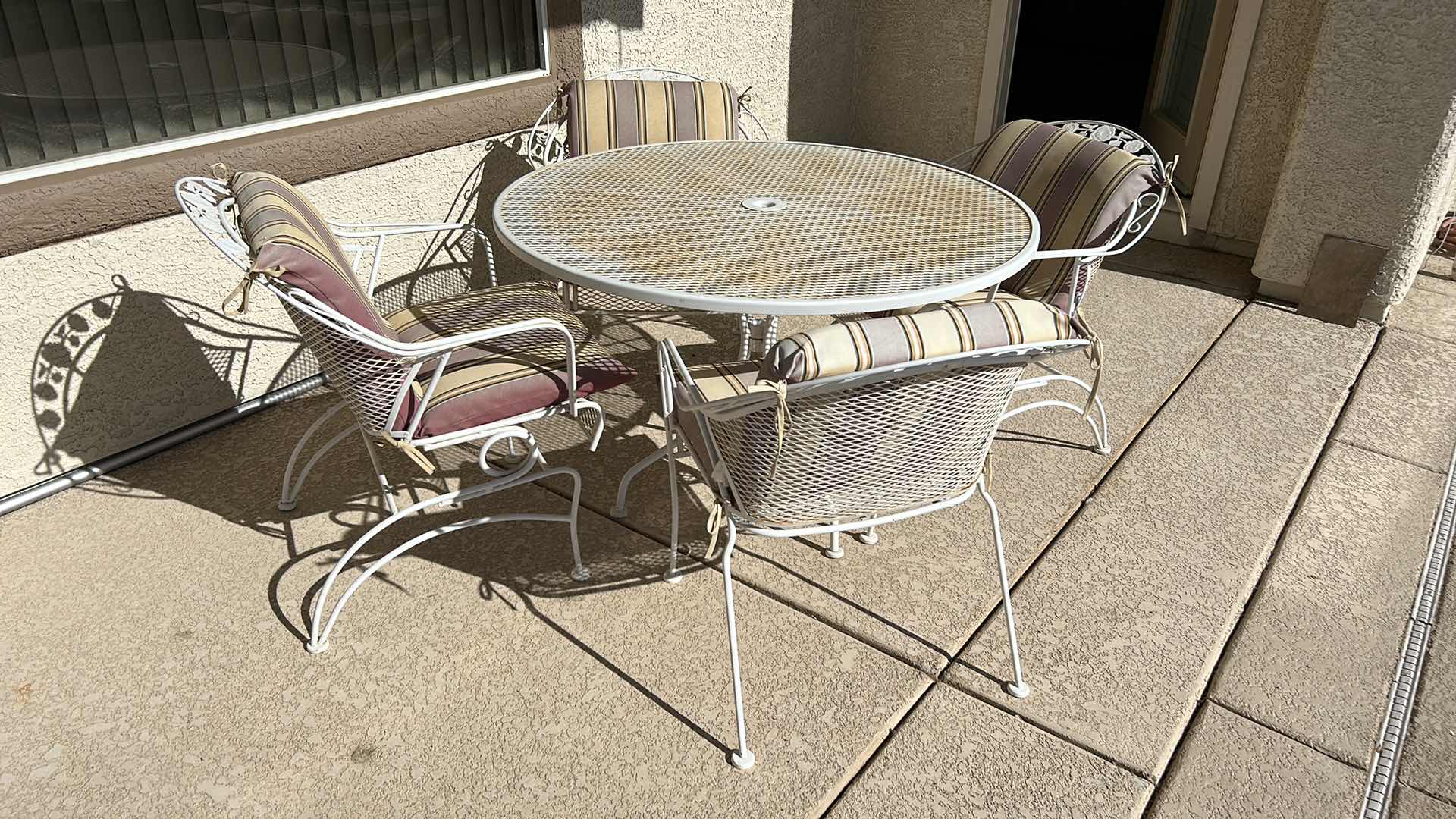 Photo 6 of METAL PATIO TABLE AND 4 CHAIRS
