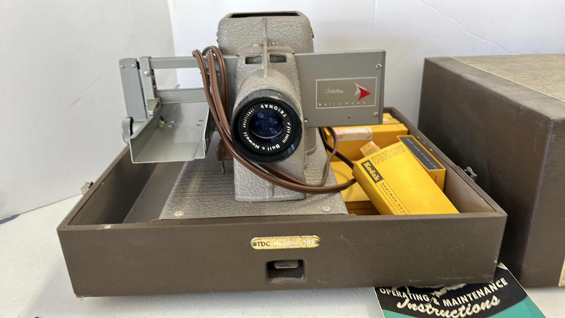 Photo 2 of VINTAGE BELL AND HOWELL SLIDE PROJECTOR