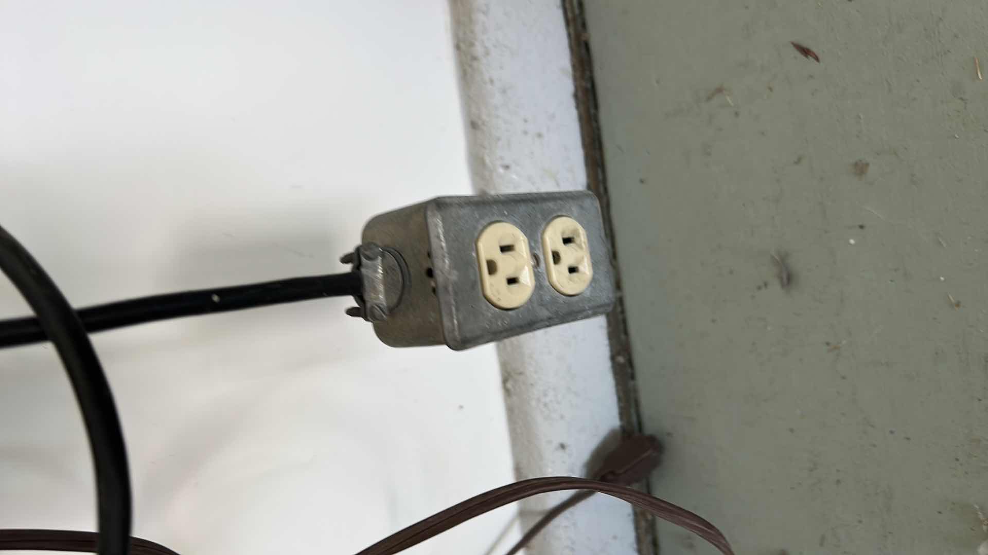 Photo 3 of ELECTRICAL CORDS
