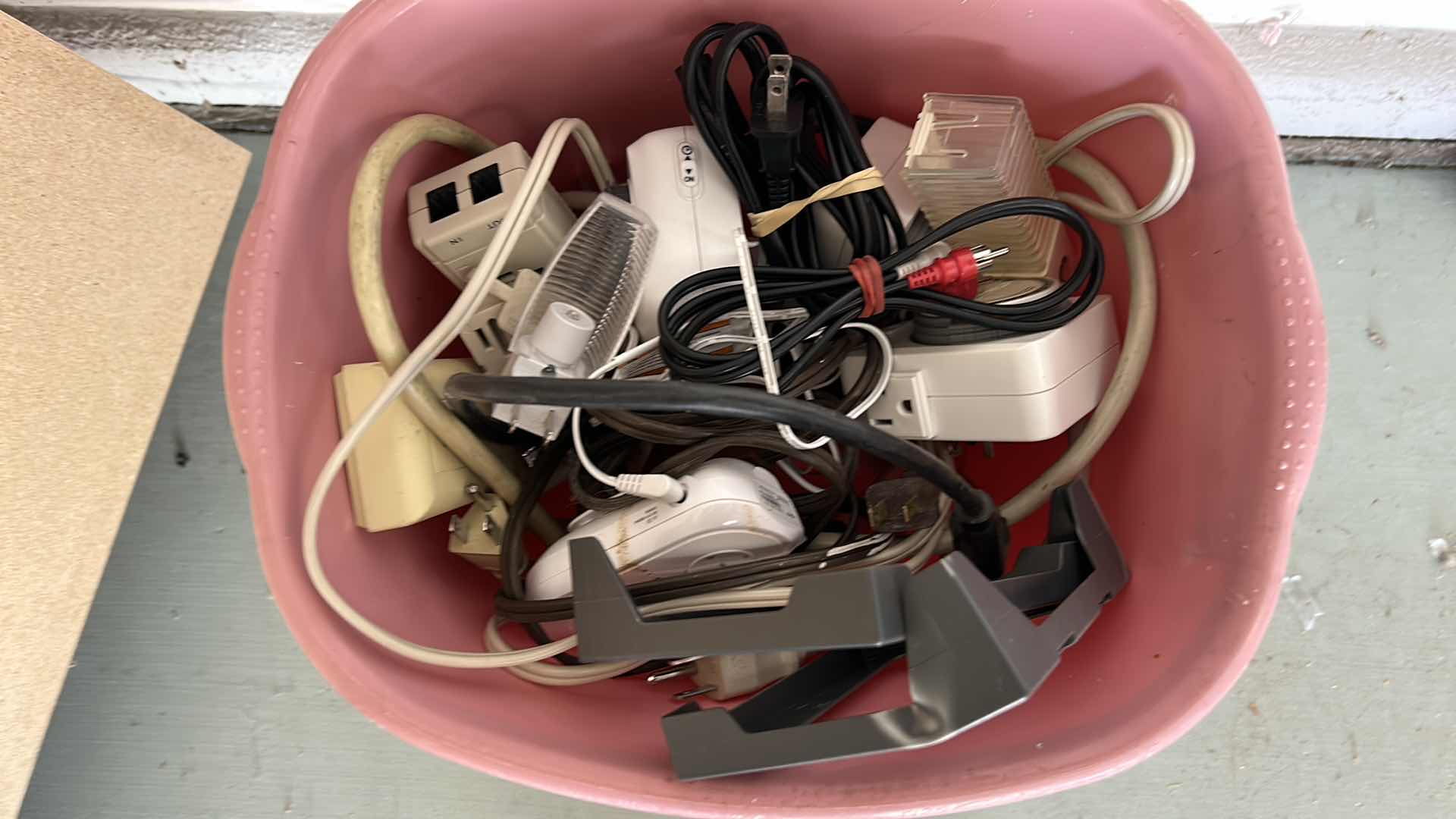 Photo 3 of TUB OF ELECTRICAL CORDS, TIMERS AND MORE