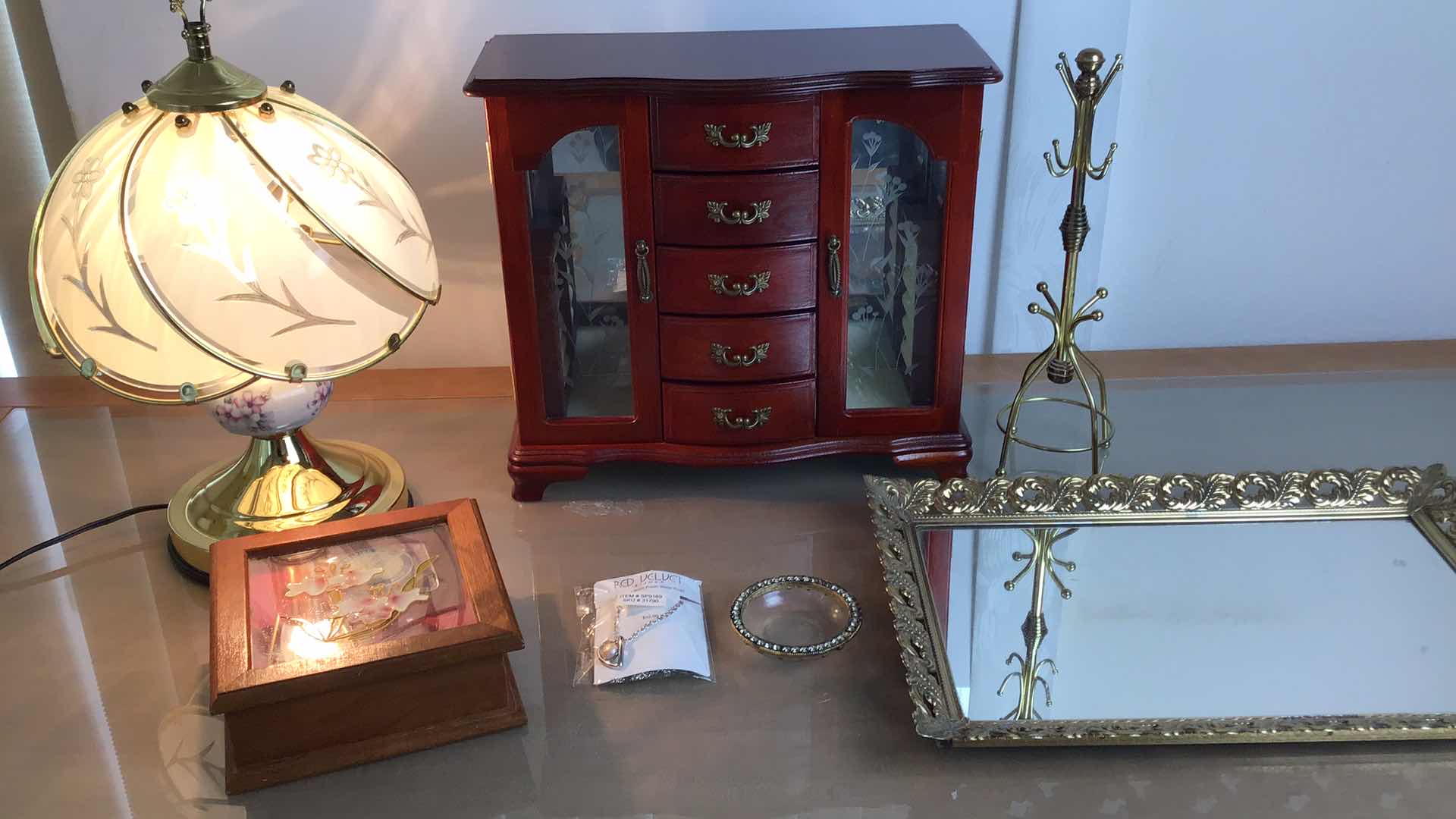 Photo 1 of WOMENS ASSORTMENT JEWELRY BOXES, TOUCH LAMP, HEART NECKLACE & MORE