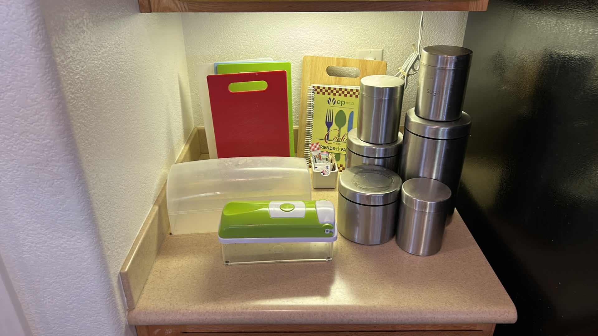 Photo 9 of KITCHEN ACCESSORIES - BREAD CONTAINER, SLICER DICER, CUTTING BOARDS AND MORE