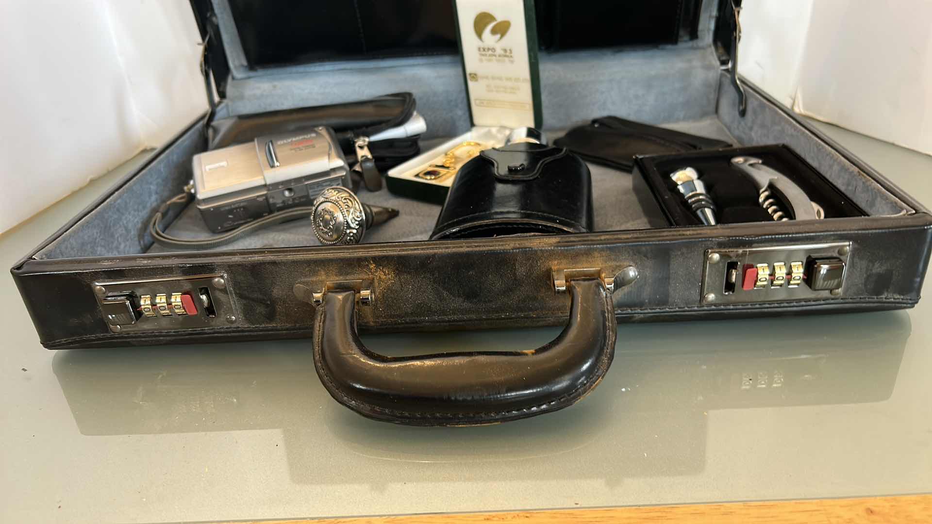 Photo 2 of MENS VINTAGE BRIEFCASE PLUS CONTENTS, FLASK, OLYMPUS CAMERA AND MORE