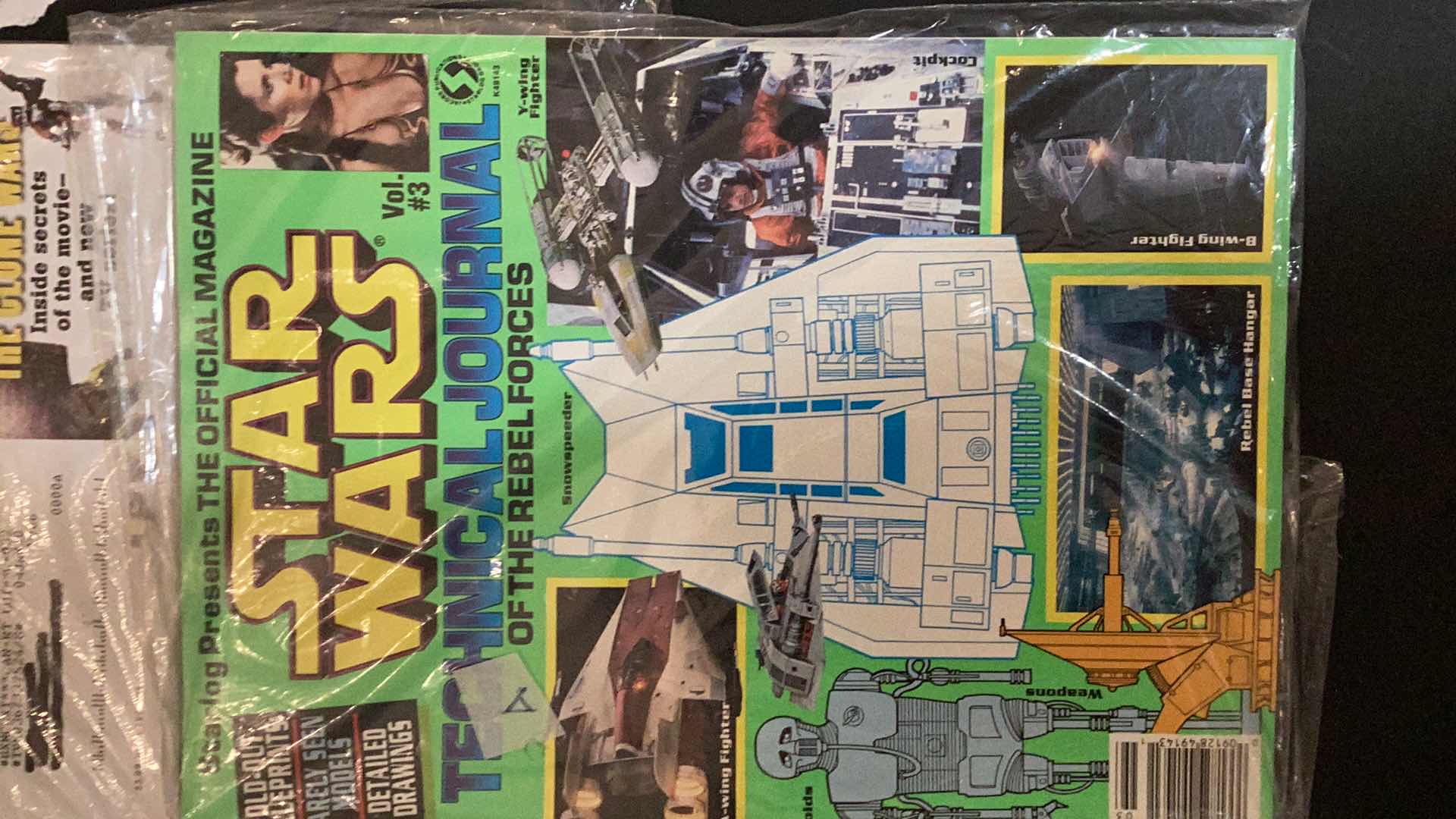 Photo 3 of 4 COLLECTIBLE STAR WARS MAGAZINES